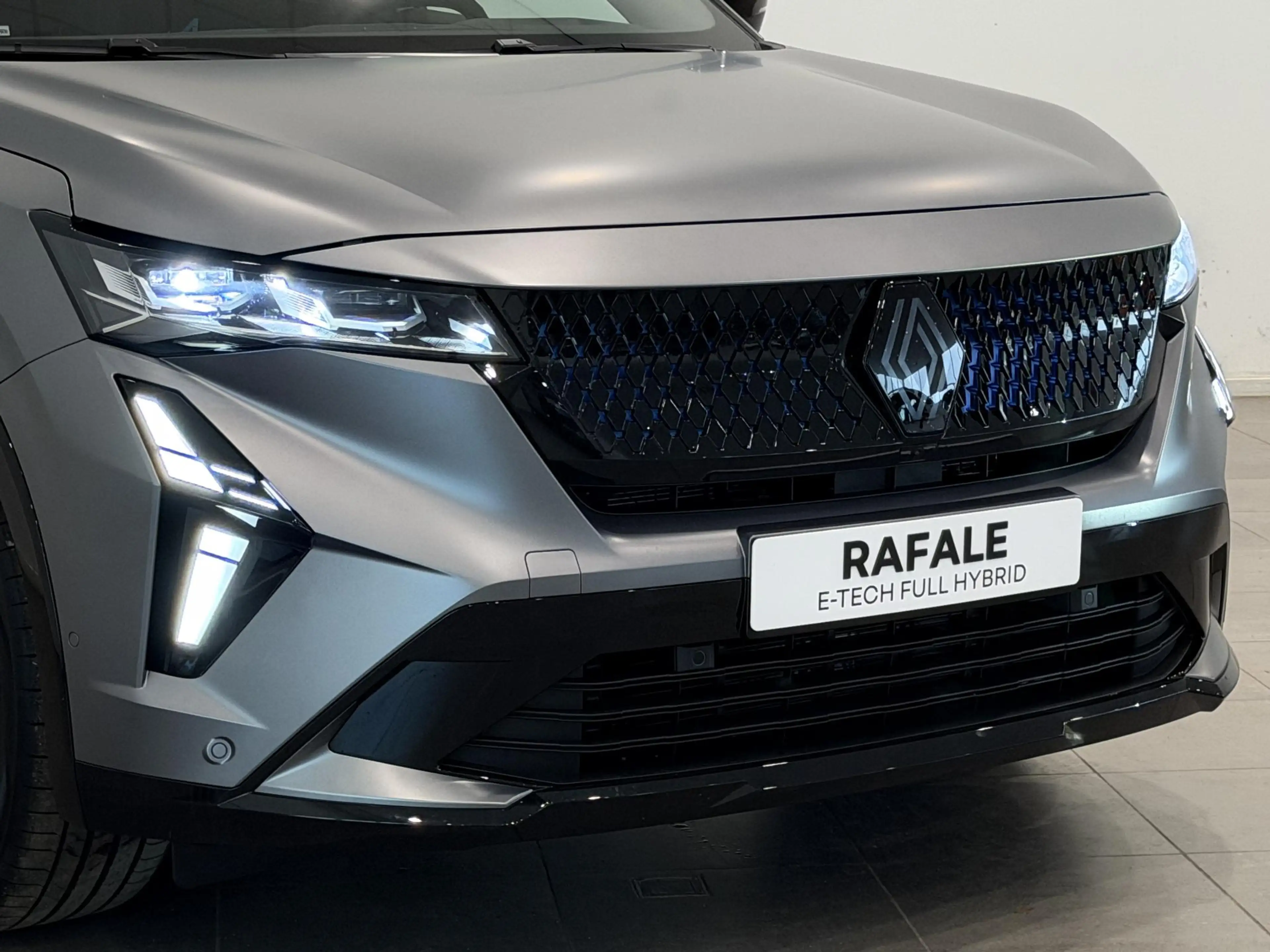 Renault Rafale 1.2 E-Tech Full Hybrid 200 Esprit Alpine | Pack Él — photo 29