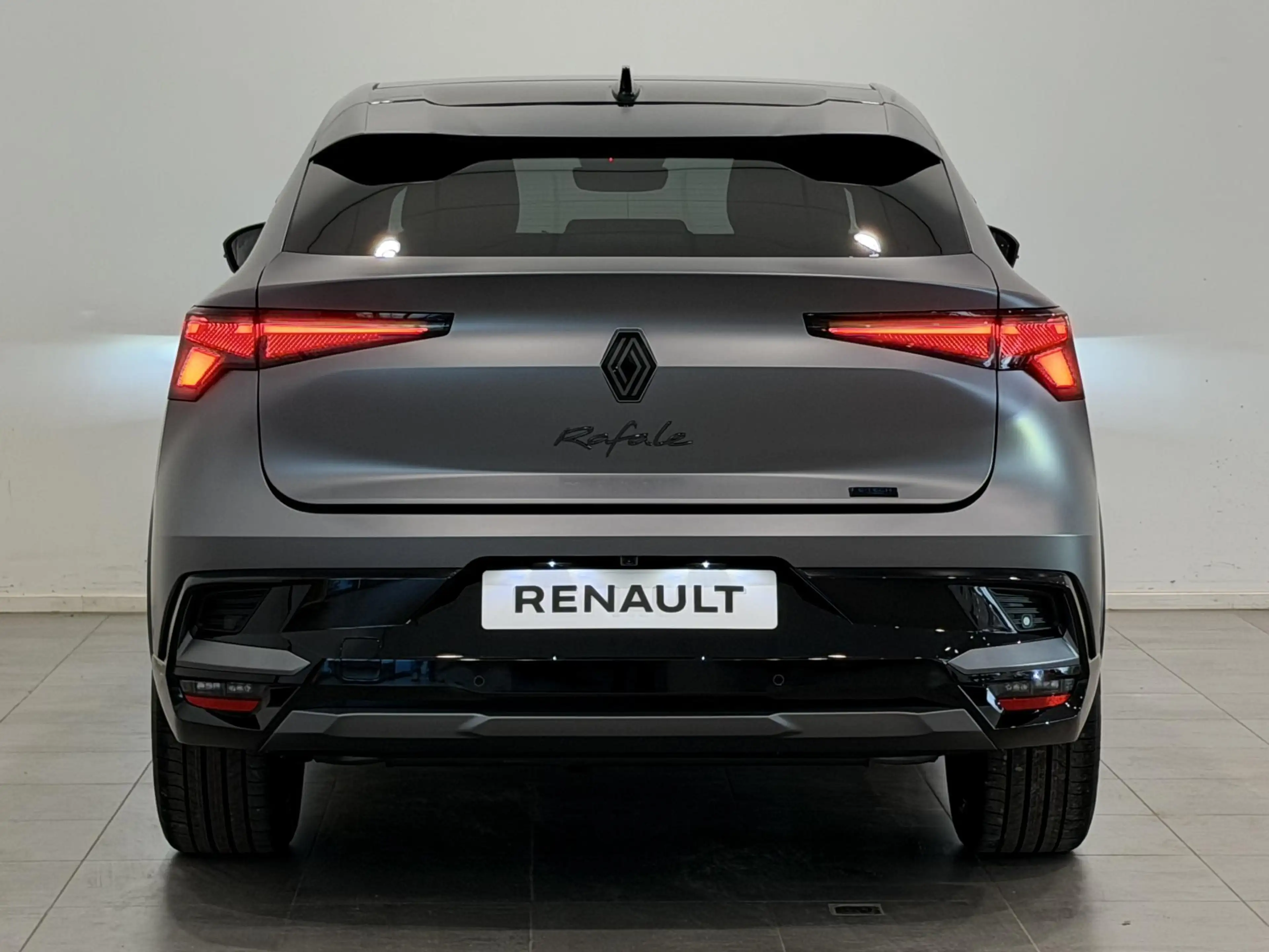 Renault Rafale 1.2 E-Tech Full Hybrid 200 Esprit Alpine | Pack Él — photo 20