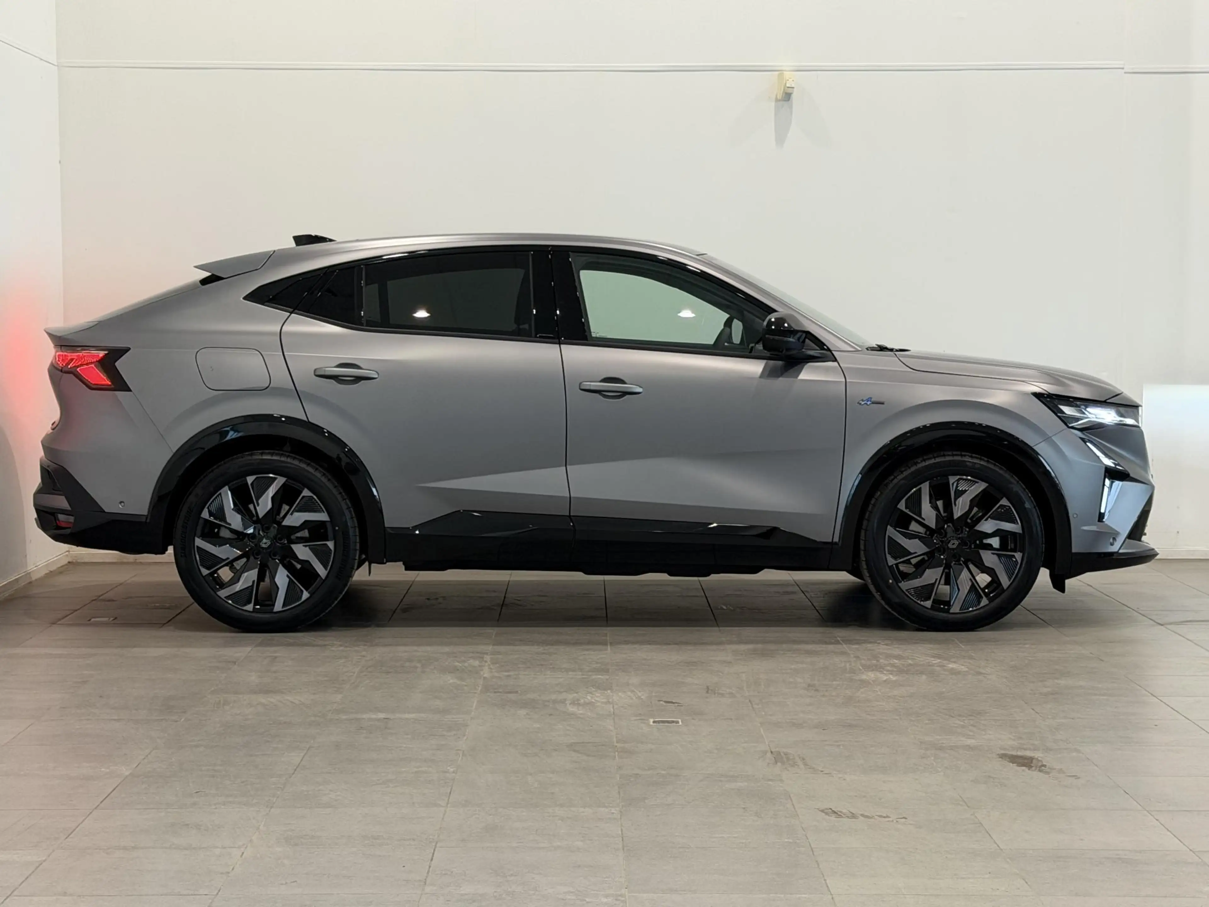 Renault Rafale 1.2 E-Tech Full Hybrid 200 Esprit Alpine | Pack Él — photo 18