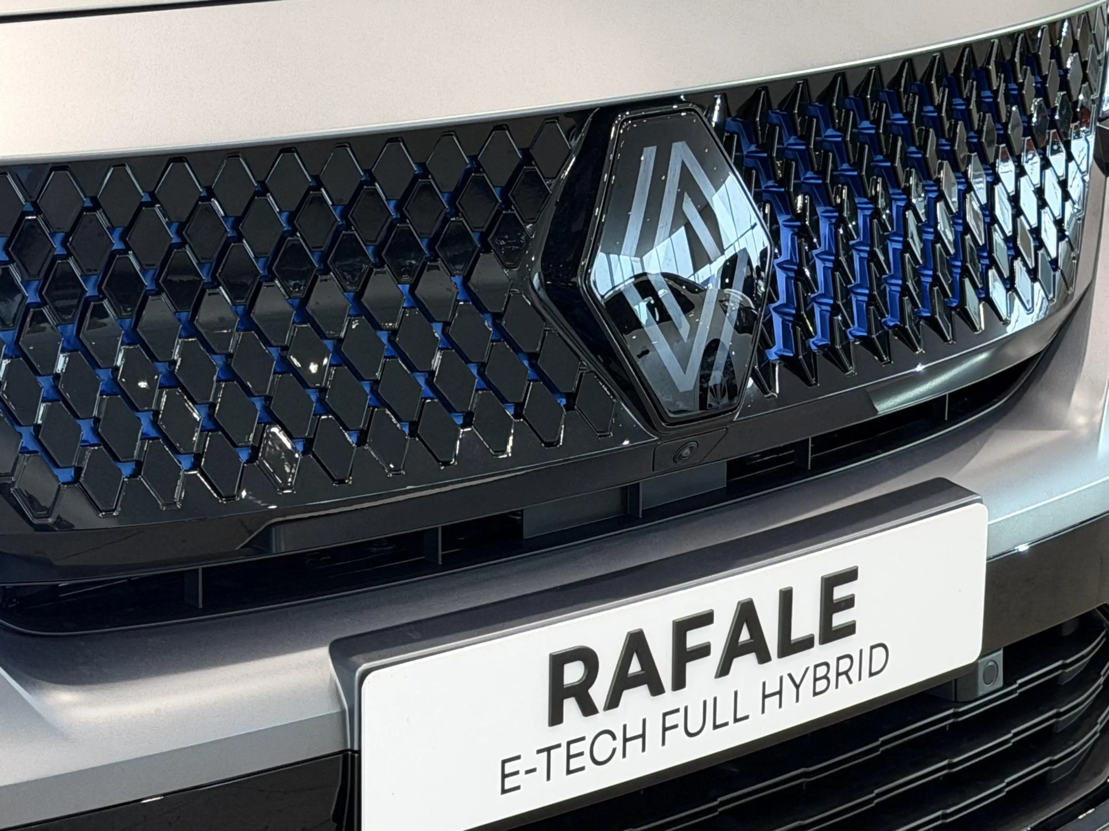 Renault Rafale 1.2 E-Tech Full Hybrid 200 Esprit Alpine | Pack Él — photo 30
