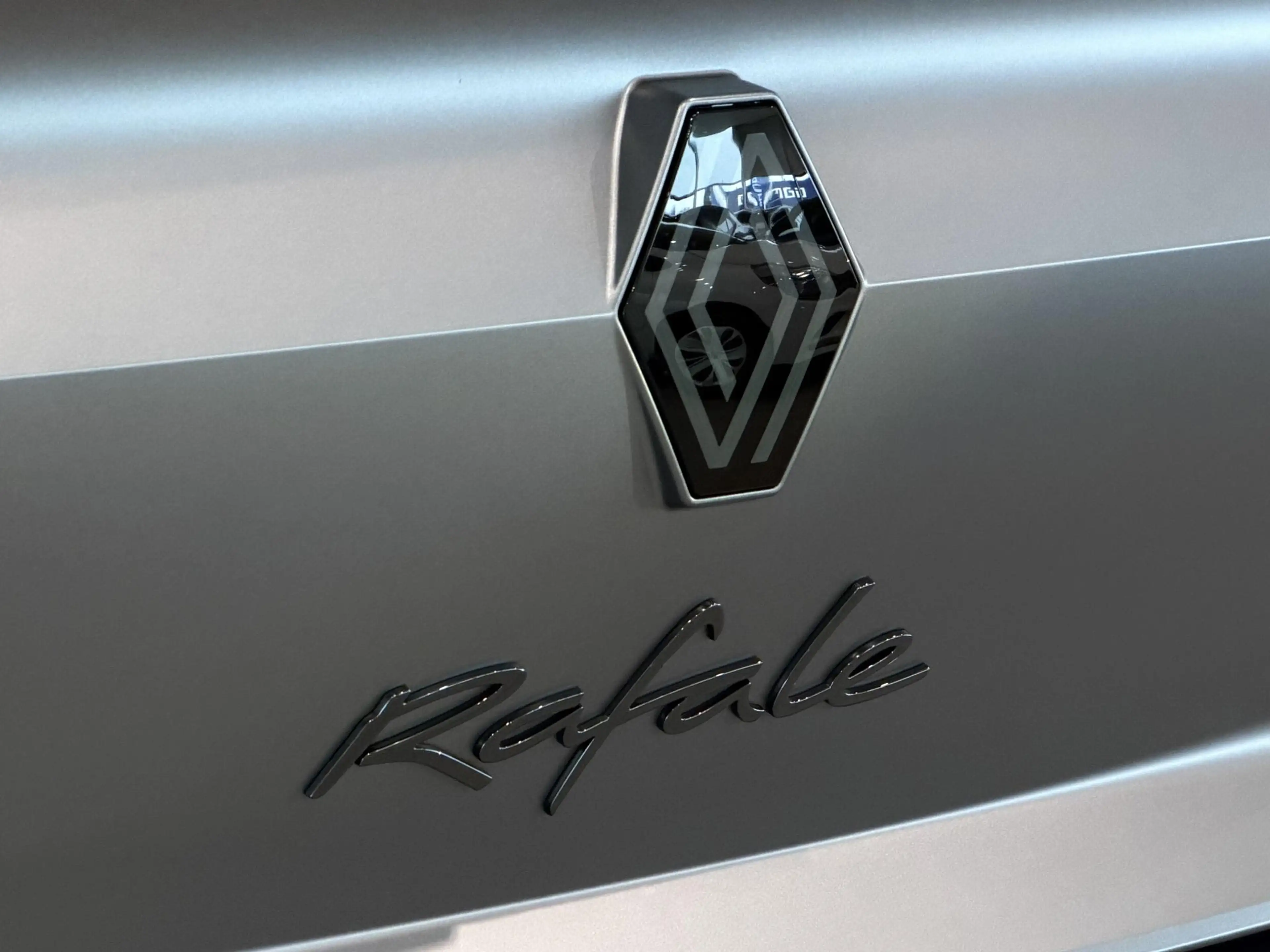 Renault Rafale 1.2 E-Tech Full Hybrid 200 Esprit Alpine | Pack Él — photo 33