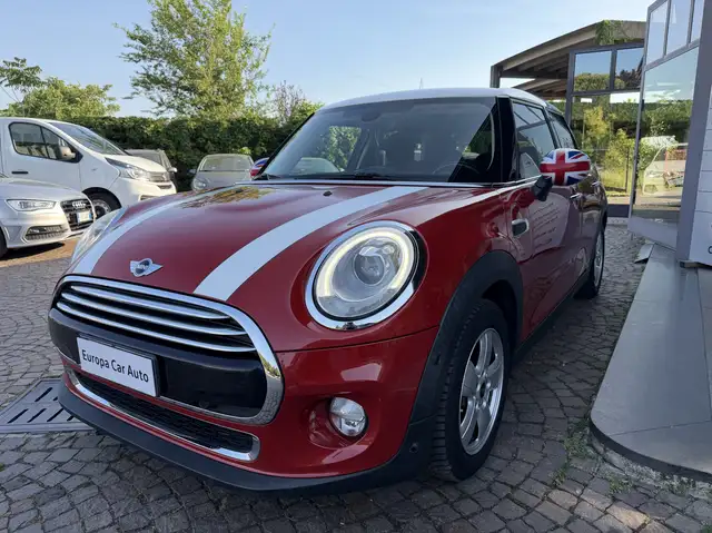 MINI Cooper D Mini IV F55-F56 2014 1.5 Hype 5p auto