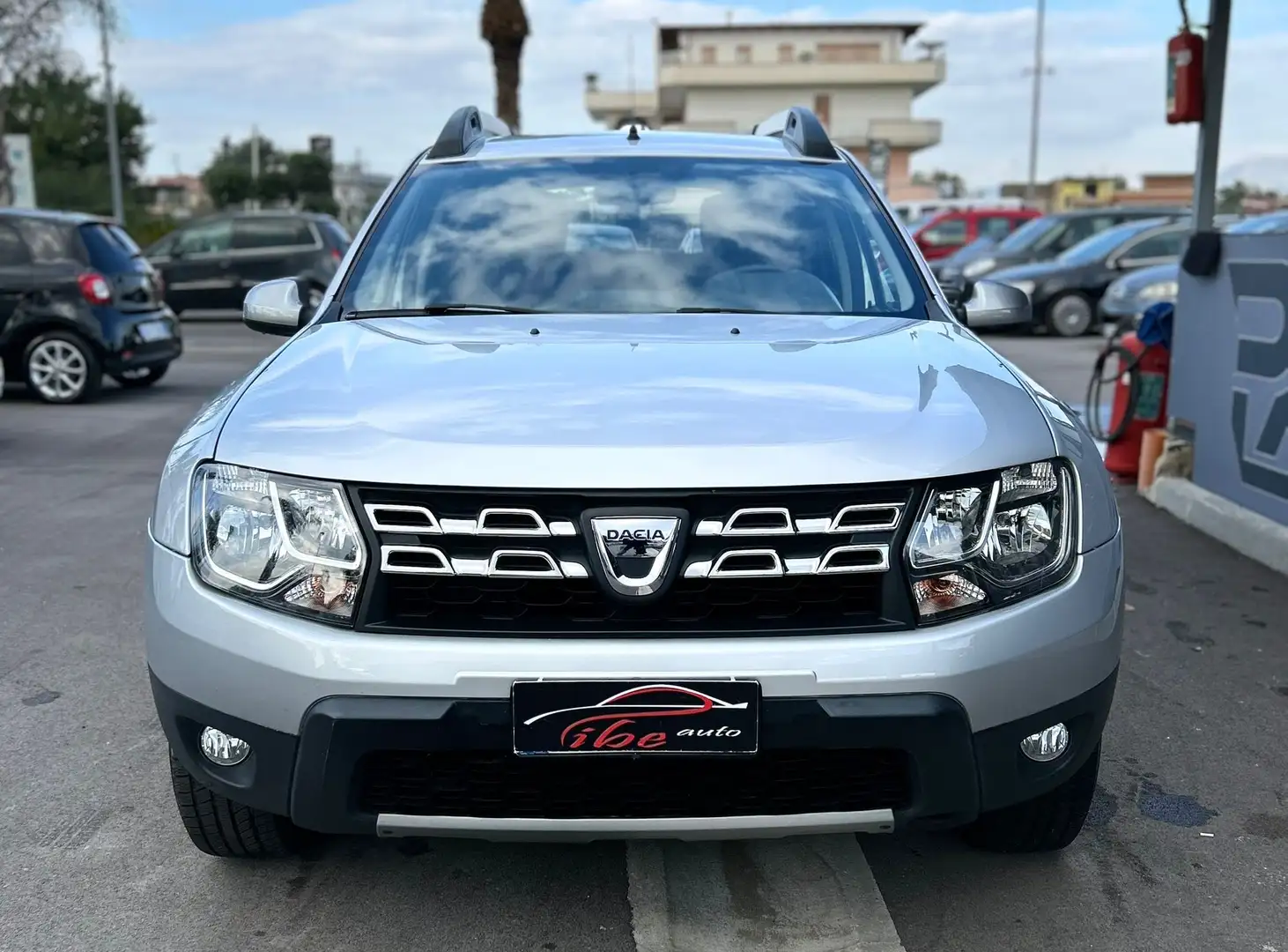 Dacia Duster 1.6 Laureate Family Gpl 4x2 s&s 115cv Noir - 1