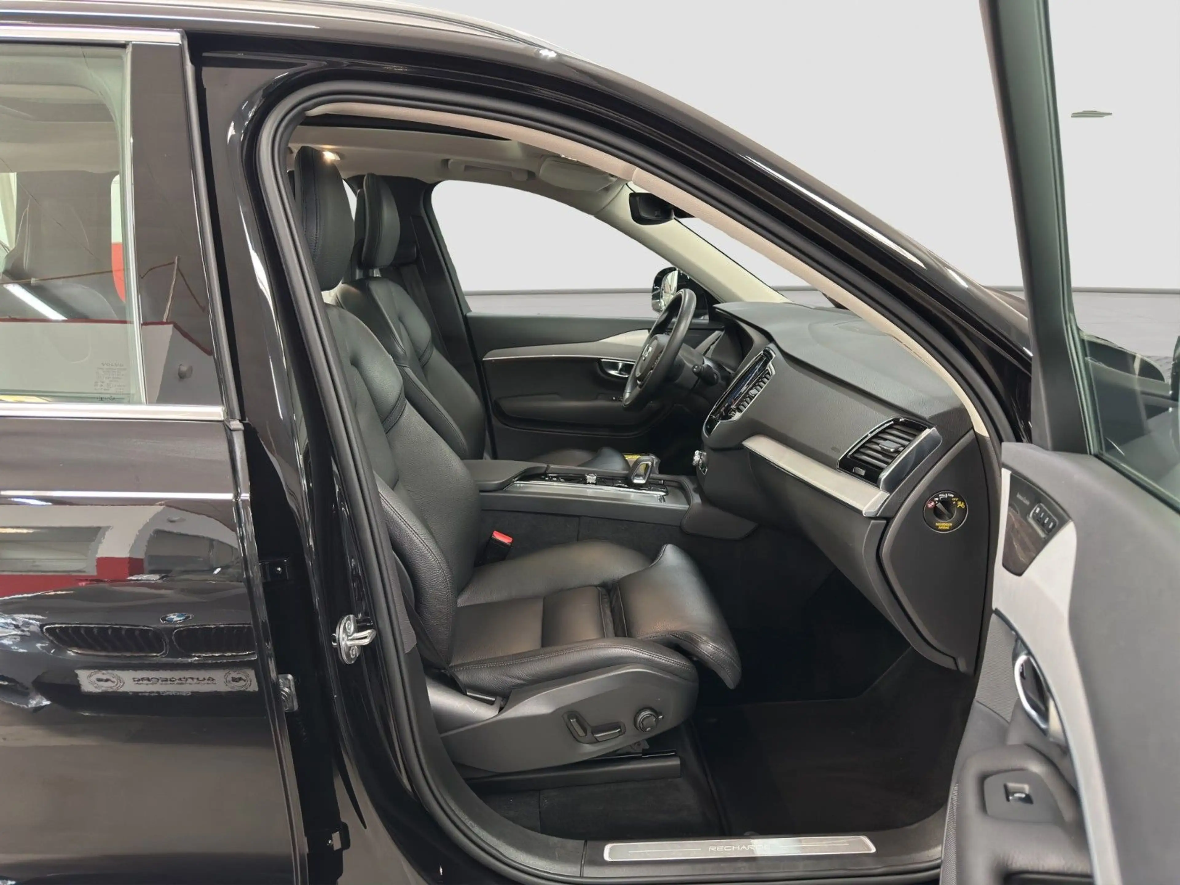 Volvo XC90 T8 THOR PILOT PANO H/K 360° HUD 7-SITZER — photo 9