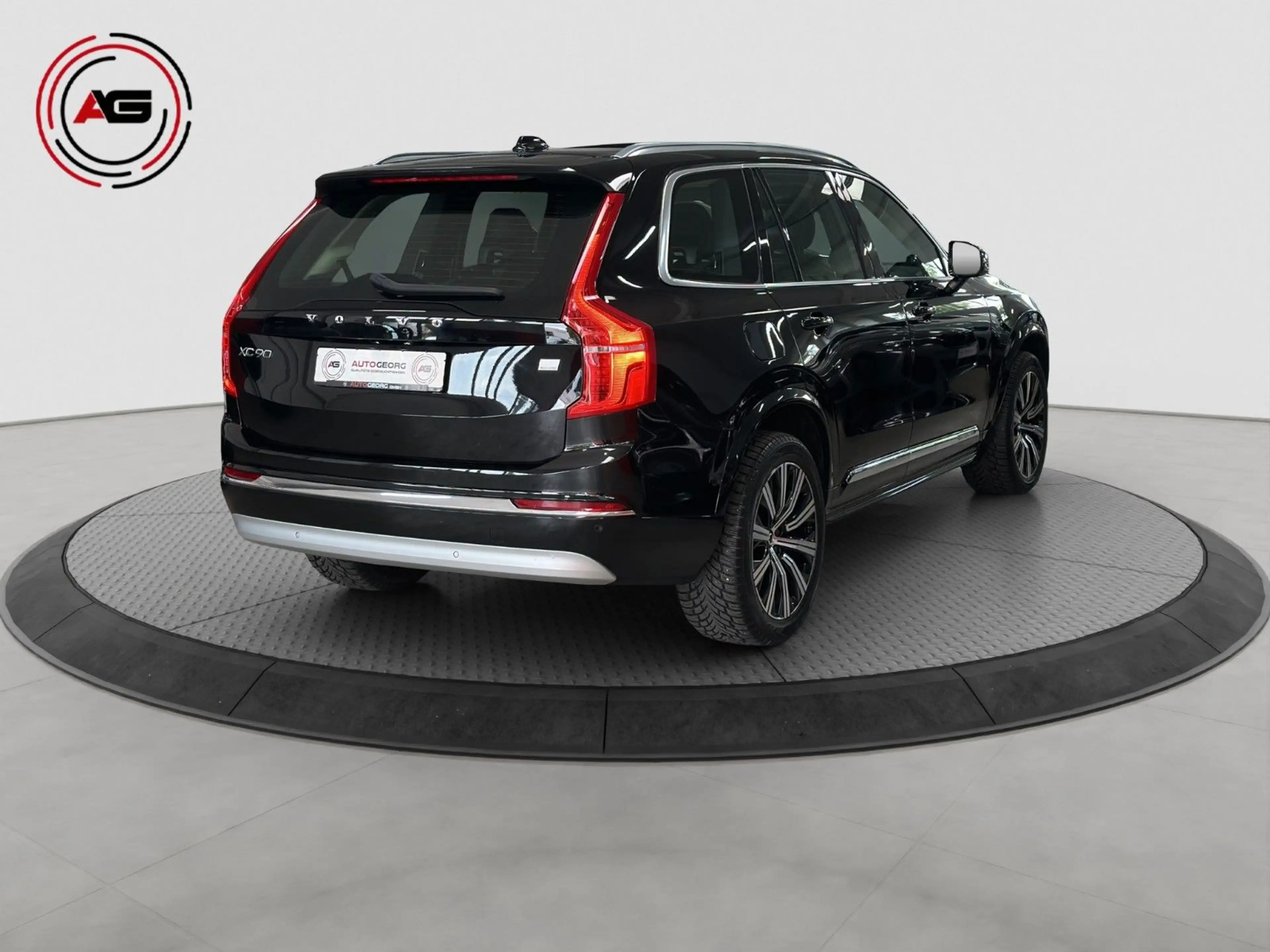 Volvo XC90 T8 THOR PILOT PANO H/K 360° HUD 7-SITZER — photo 5