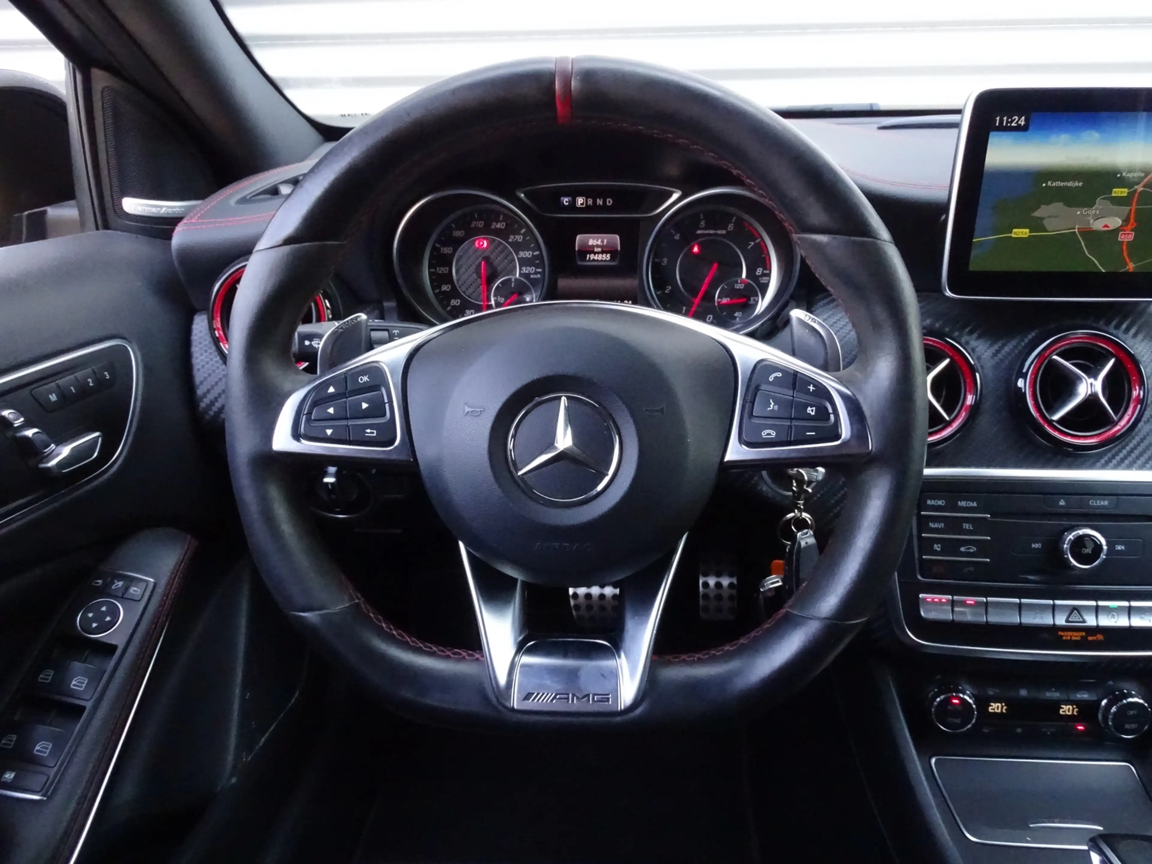 Mercedes-Benz A 45 AMG 4MATIC | Schaalstoelen | Designo Mountaingrijs Mag — photo 8