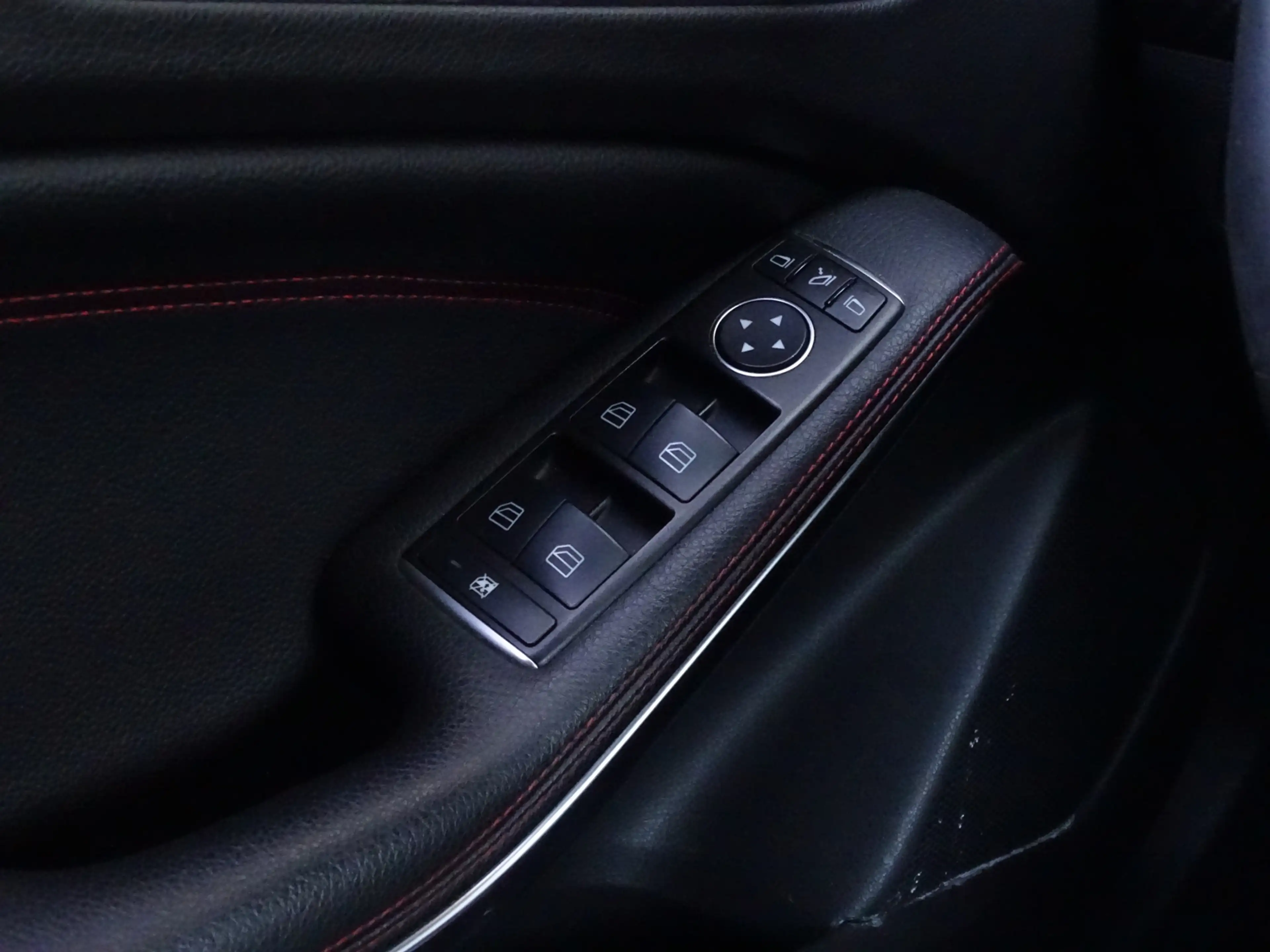 Mercedes-Benz A 45 AMG 4MATIC | Schaalstoelen | Designo Mountaingrijs Mag — photo 21