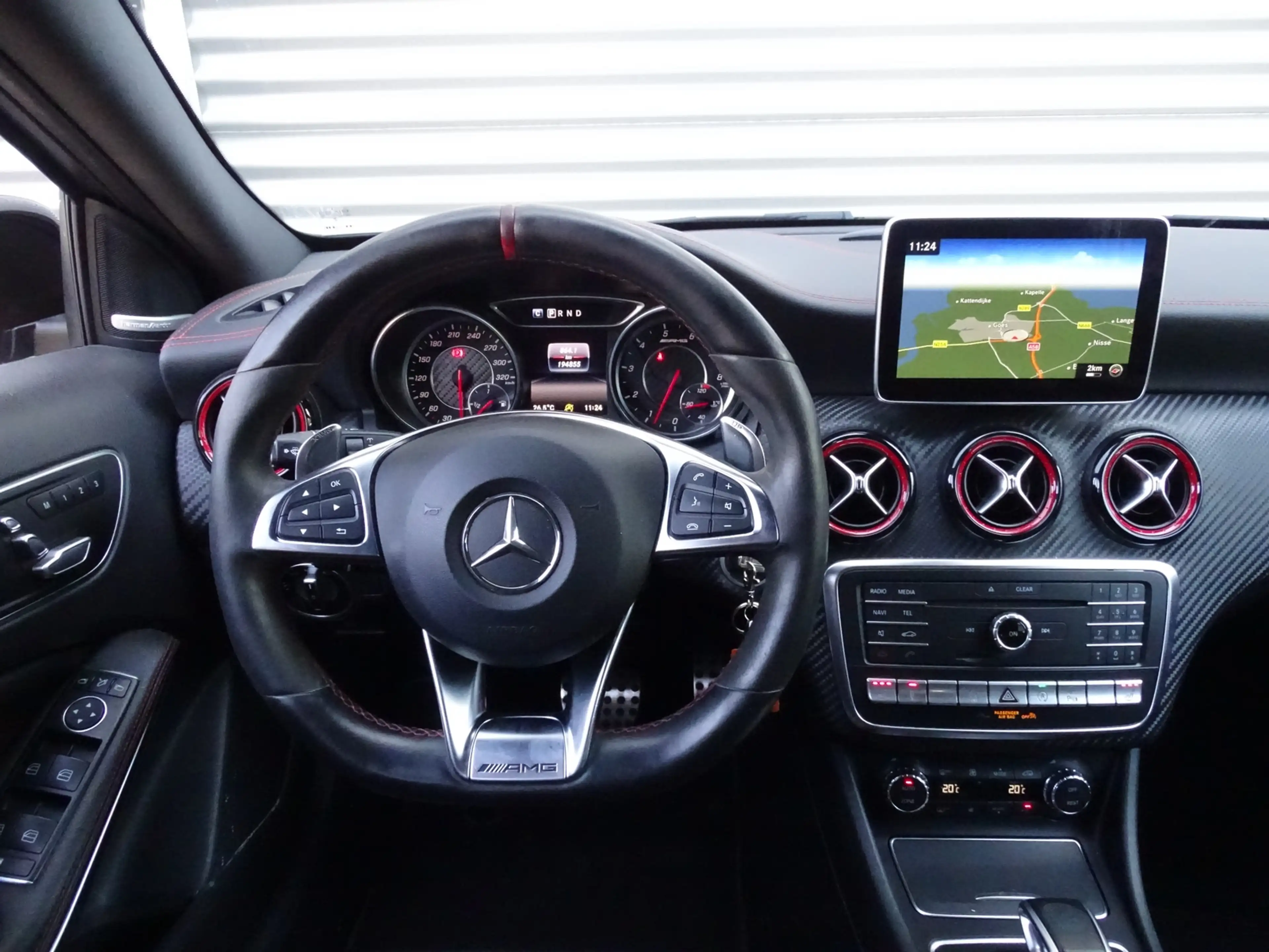 Mercedes-Benz A 45 AMG 4MATIC | Schaalstoelen | Designo Mountaingrijs Mag — photo 5