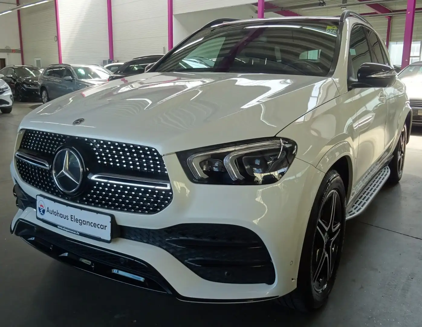 Mercedes-Benz GLE 350 d 4Matic*AMG NIGHT*TRITTBRETTER* Weiß - 1