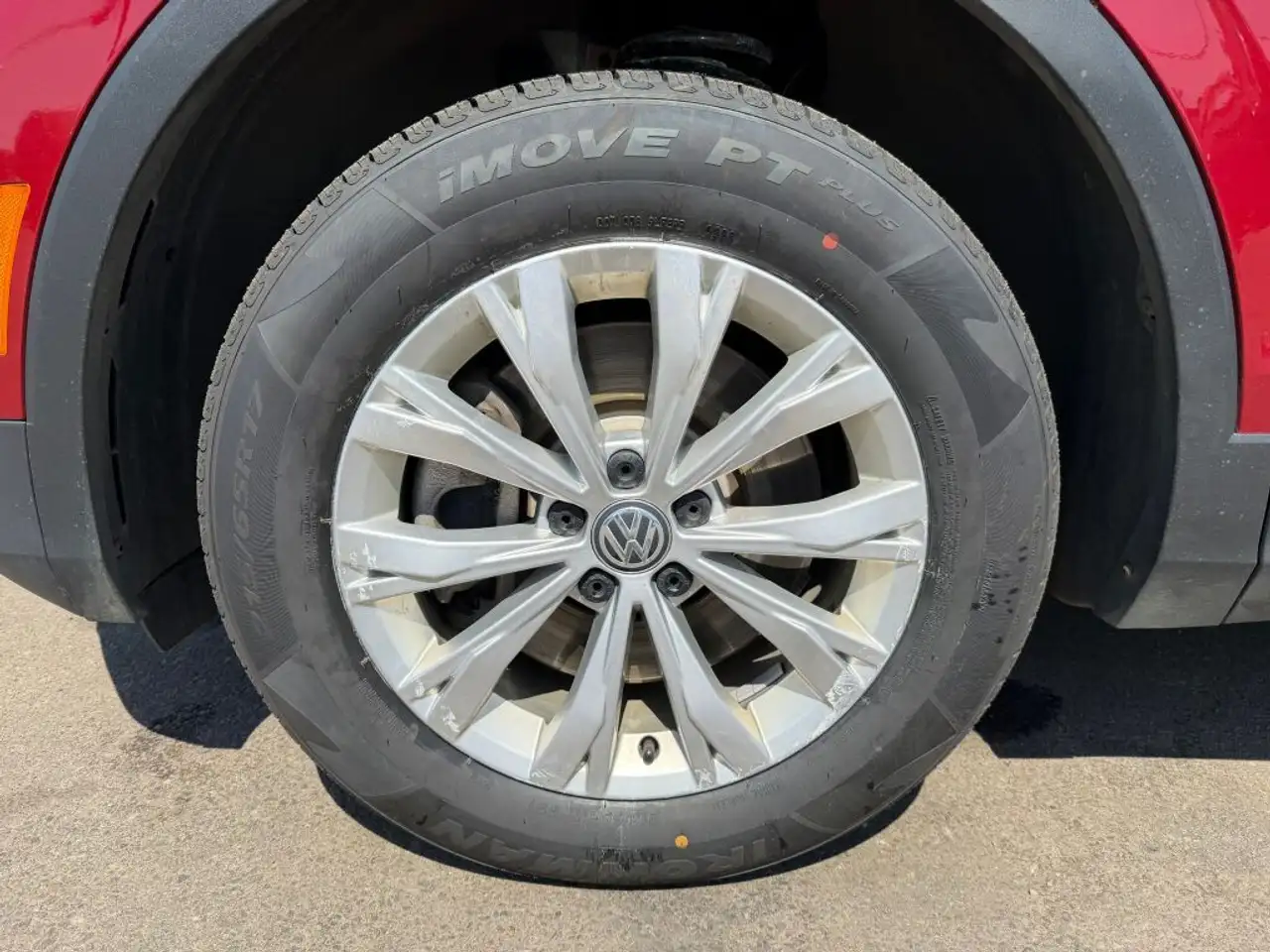 Volkswagen Tiguan снимка Volkswagen Tiguan