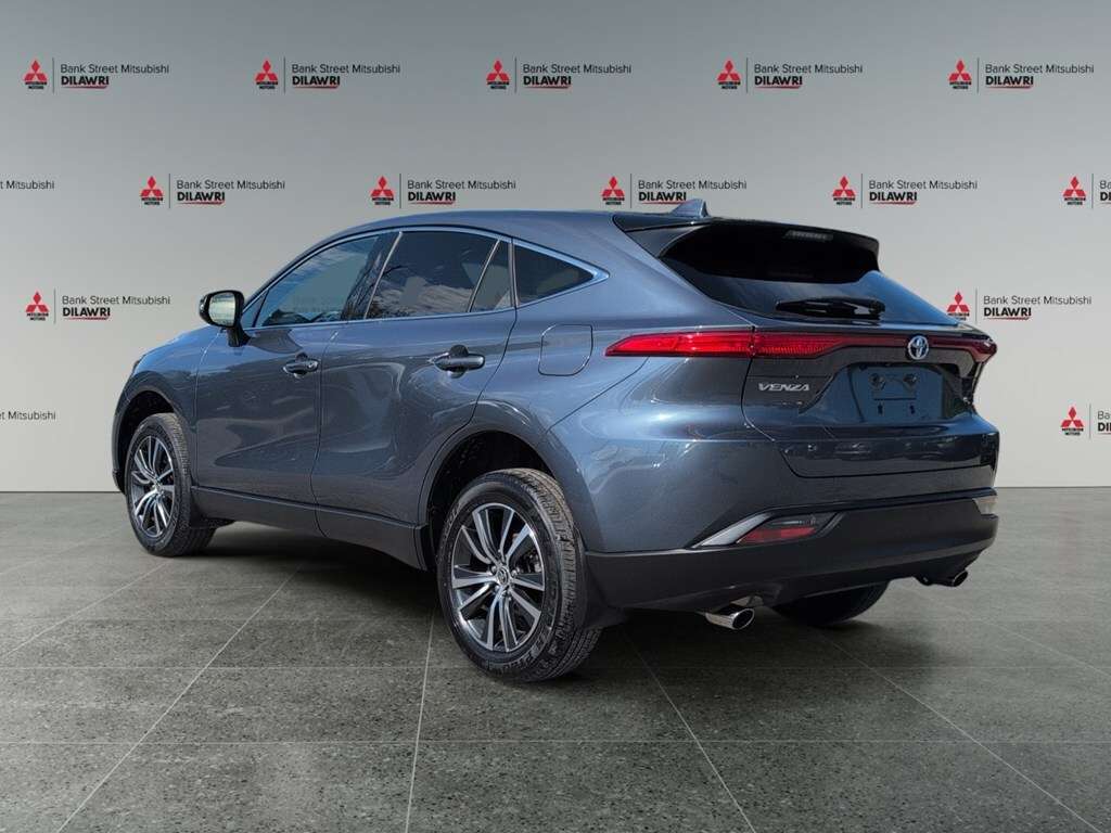 2024 Toyota Venza LE AWD — снимка 1