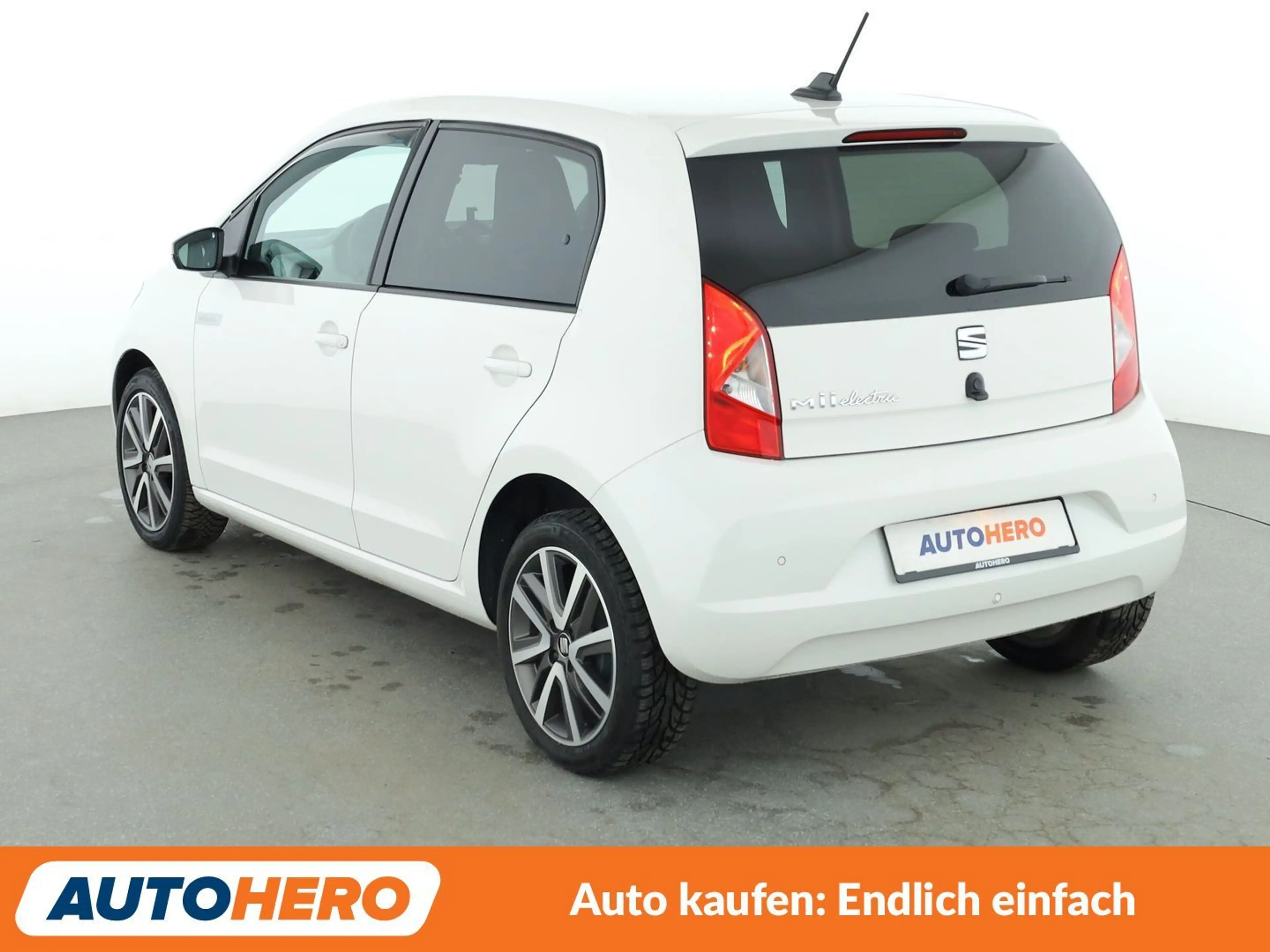 SEAT Mii electric drive 61 kW Plus Aut. *TEMPO*PDC*SHZ* — photo 4