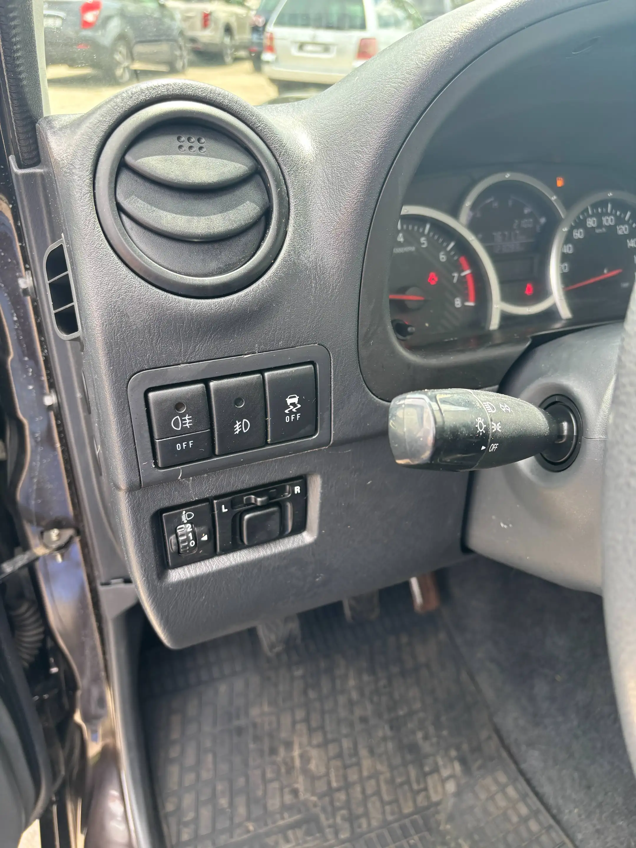 Suzuki Jimny Jimny Style Ranger , 4WD , AHK , Klima , LM-Räder , ZV — photo 9