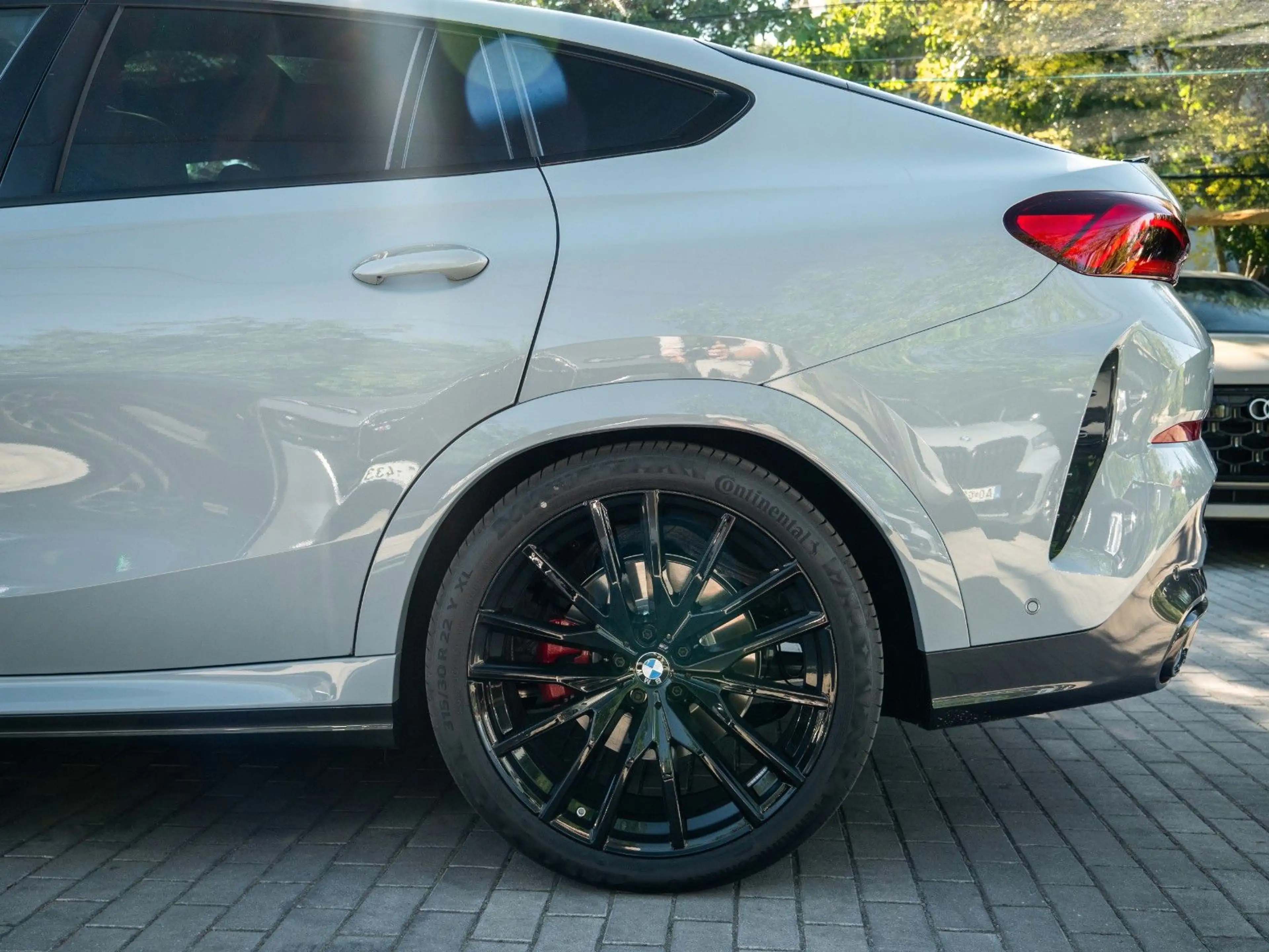 BMW X6 40d M SPORT.LUFTFE.PANO.DR.ASS.360.H/K.AHK — photo 12