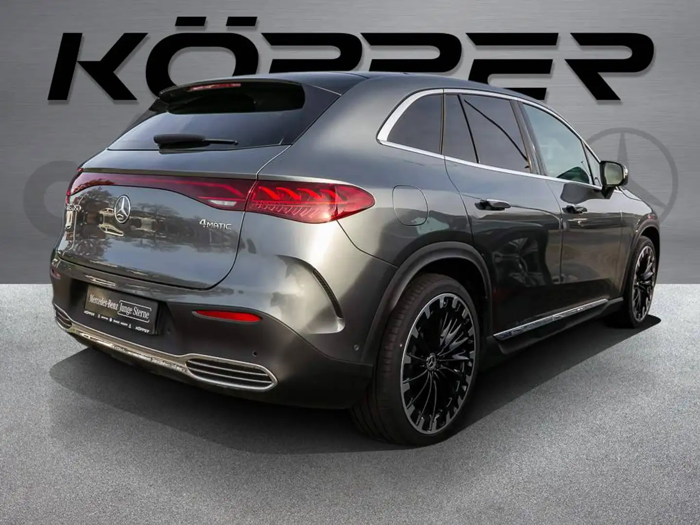 Mercedes-Benz EQE 350 4M SUV AMG Premium Hyperscreen Airmatic Серый - 2