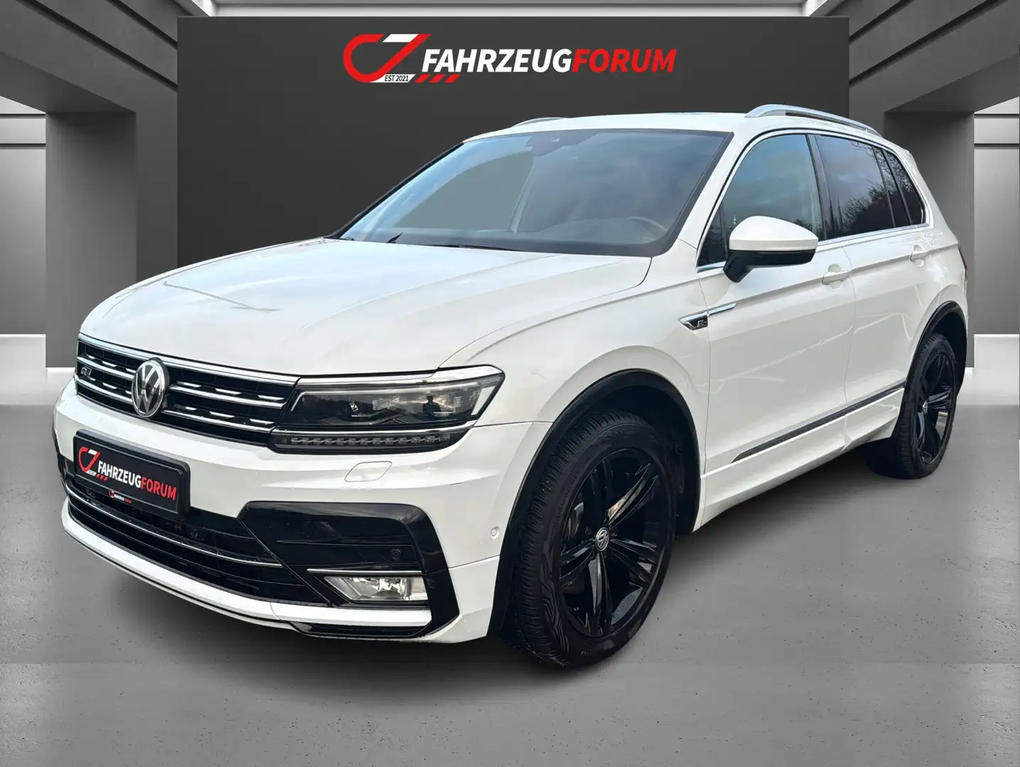 Volkswagen Tiguan R-Line Highline 4Motion Standheizung*LED Blanco - 2