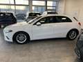 Mercedes-Benz A 180 A 180 7G-DCT Style*CAM*LED*NAV*WIDE Weiß - thumbnail 4