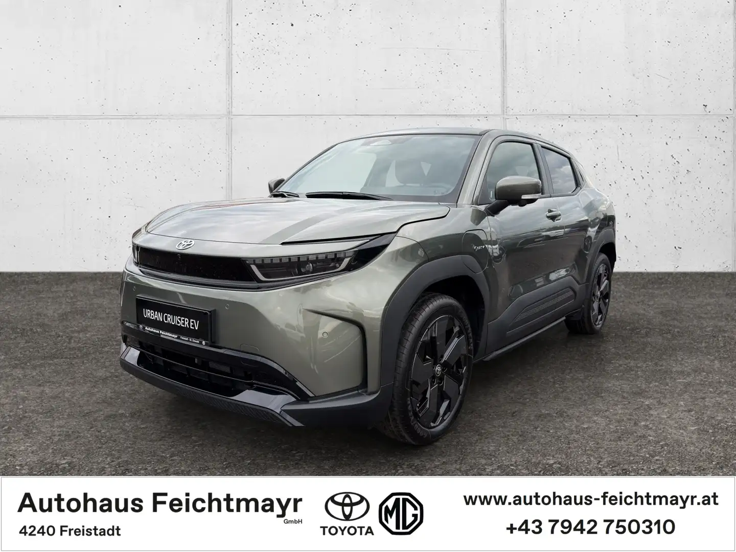 Toyota Urban Cruiser 2WD Lounge Elektrik 5t. Grün - 1