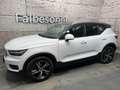 Volvo XC40 T3 Momentum Weiß - thumbnail 2