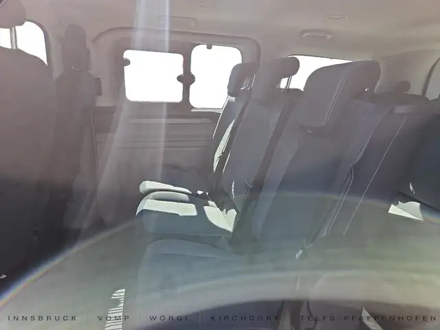 Ford Tourneo Custom Limited 320 L1 Ansicht 18