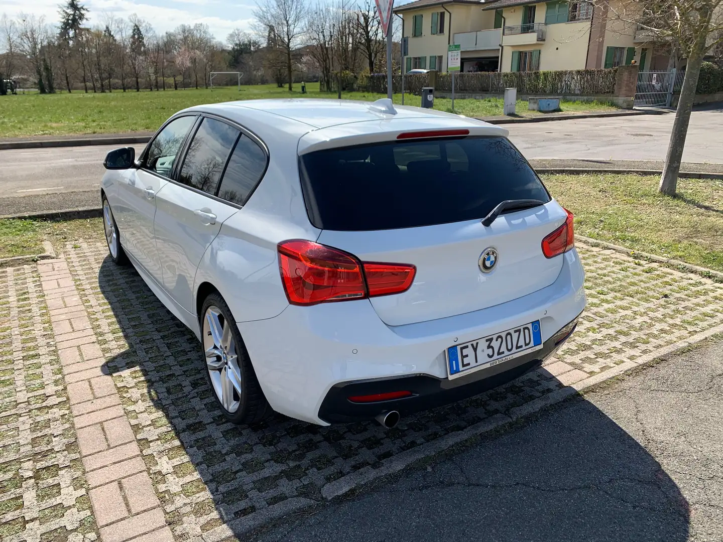 BMW 118 MSport • CarPlay • Harman Kardon Bianco - 1