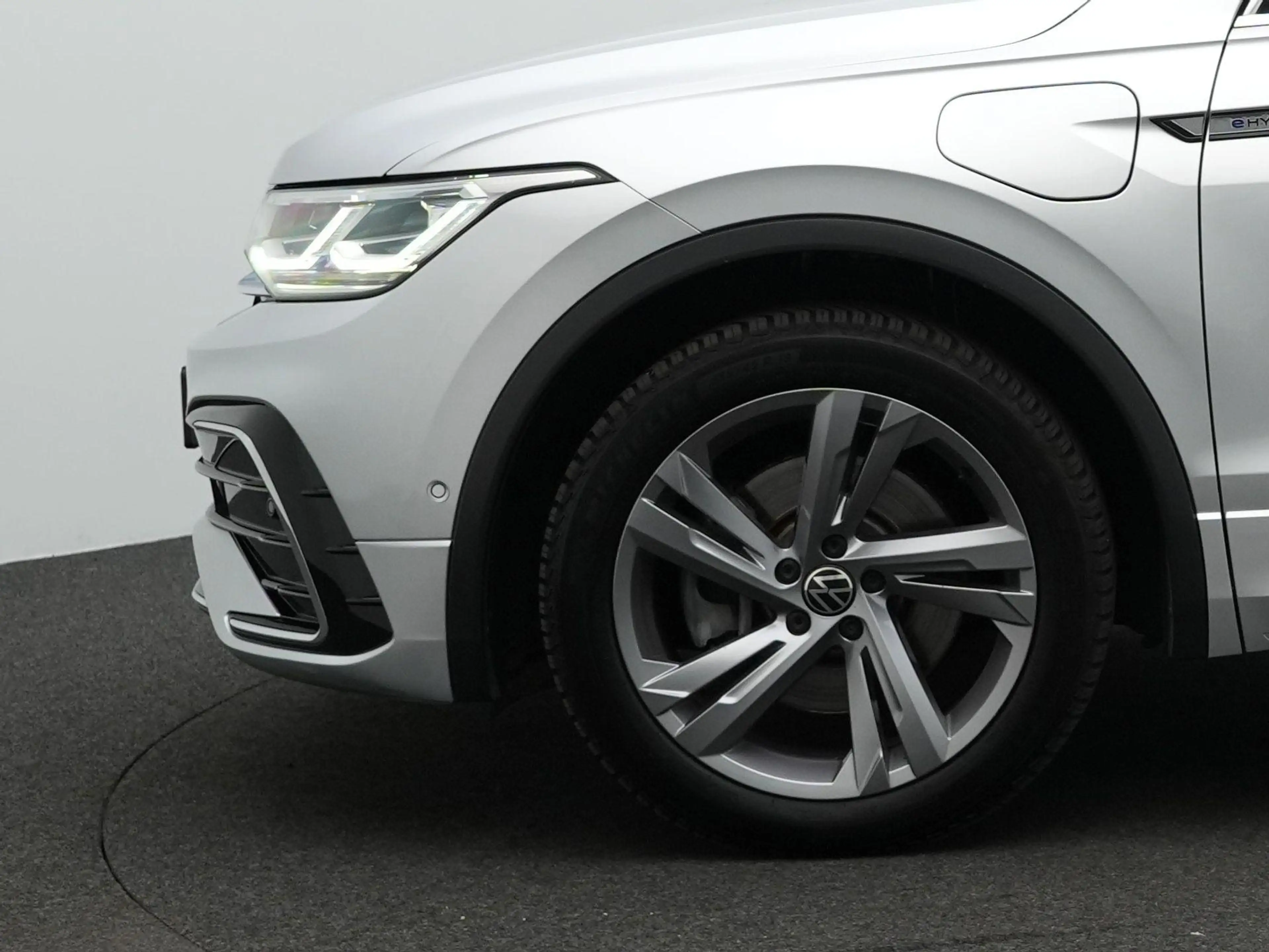 Volkswagen Tiguan 1.4 TSI 245pk eHybrid R-Line Business | Matrix LED — photo 11