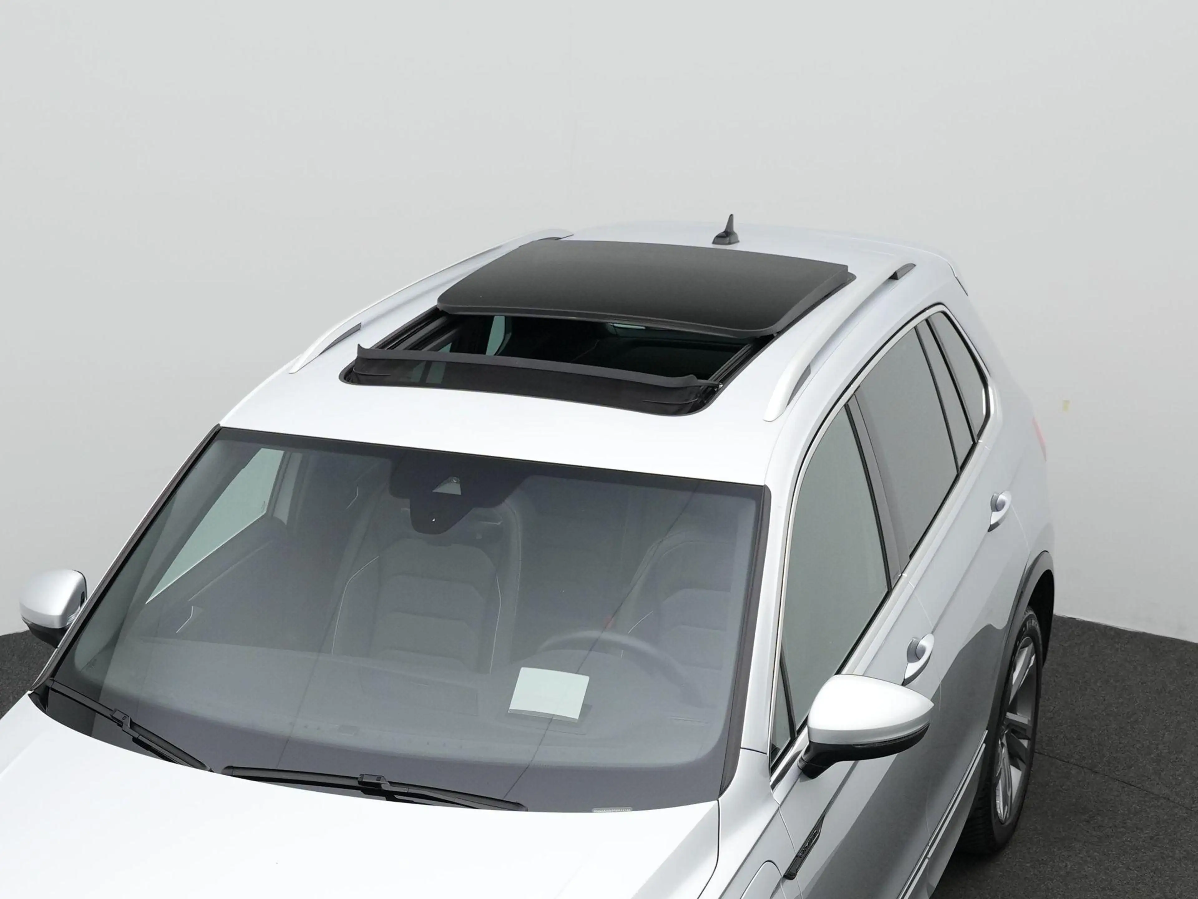 Volkswagen Tiguan 1.4 TSI 245pk eHybrid R-Line Business | Matrix LED — photo 12