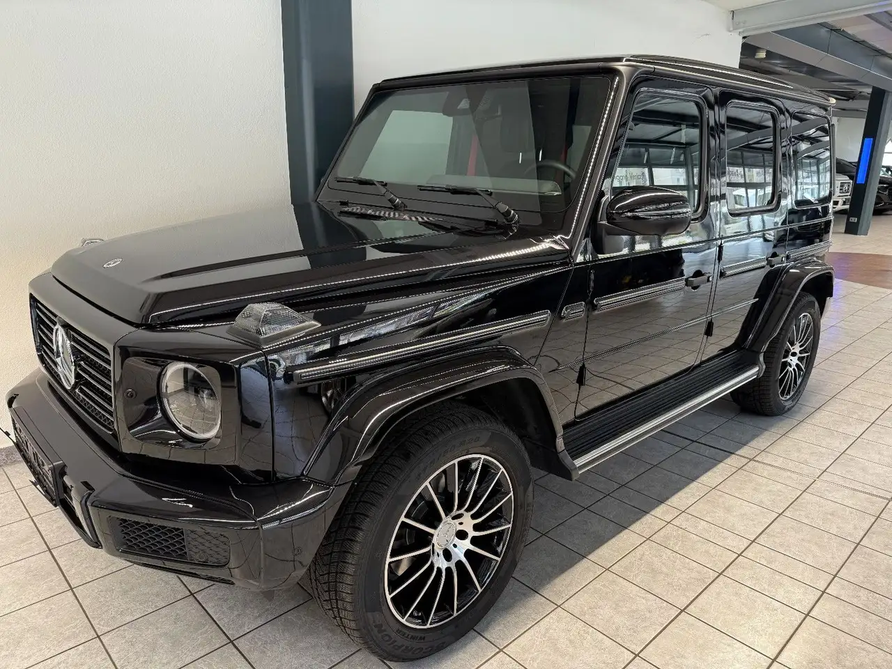 Mercedes-Benz G 400