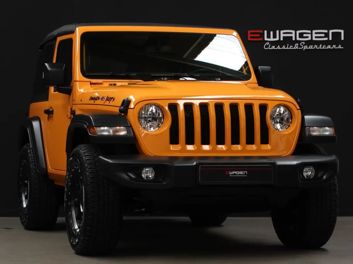 Jeep Wrangler 2.0T GME Sport 8ATX 197KW Naranja - 1