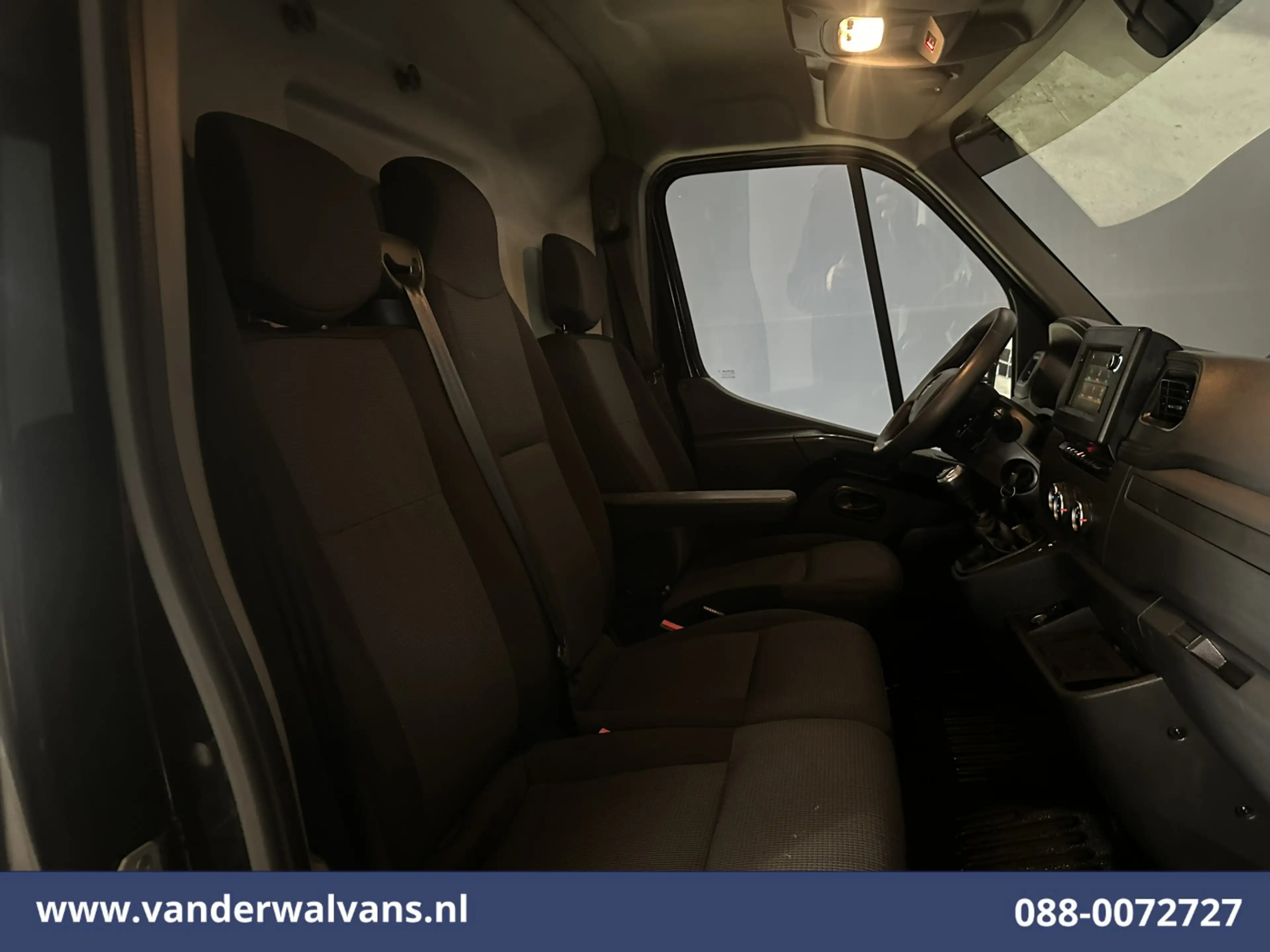 Renault Master 2.3 dCi 180pk L2H2 Inrichting Euro6 Airco | Camera — photo 9