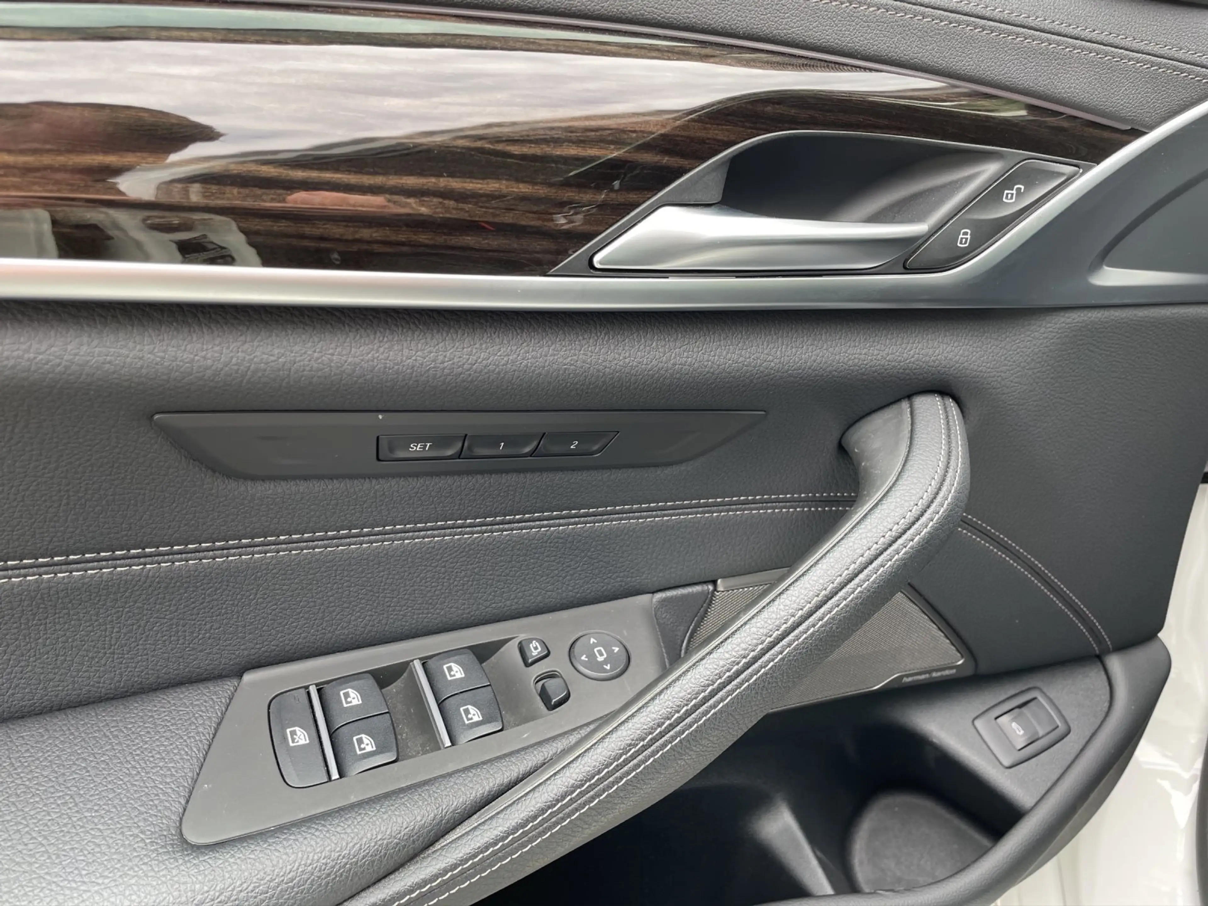 BMW 530 d Limousine Luxury Line/ AHK/ Laser/ HUD/ ParkAss/ — photo 10