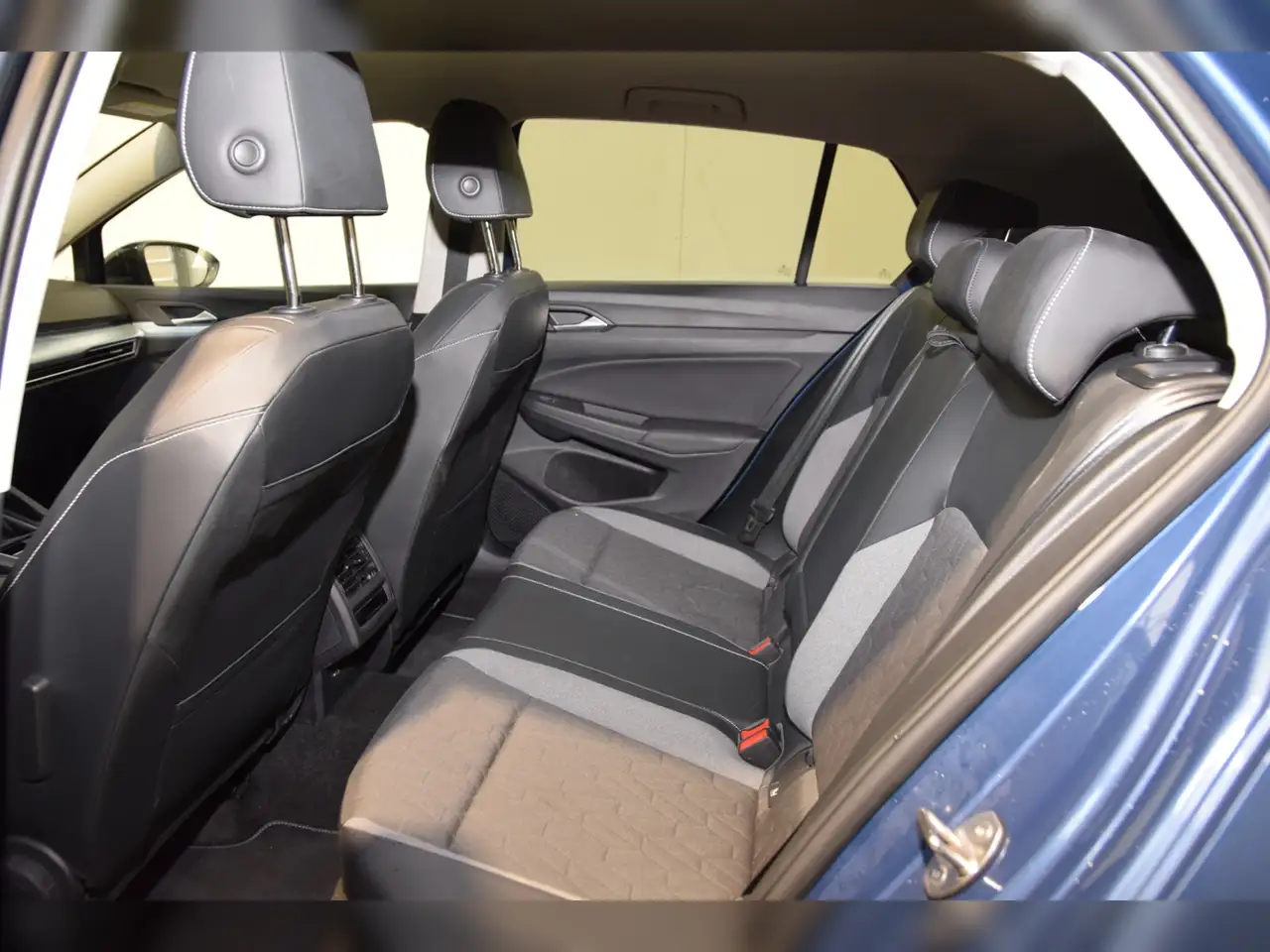 Volkswagen Golf VIII TSI Goal AHK - LED - Navi 9