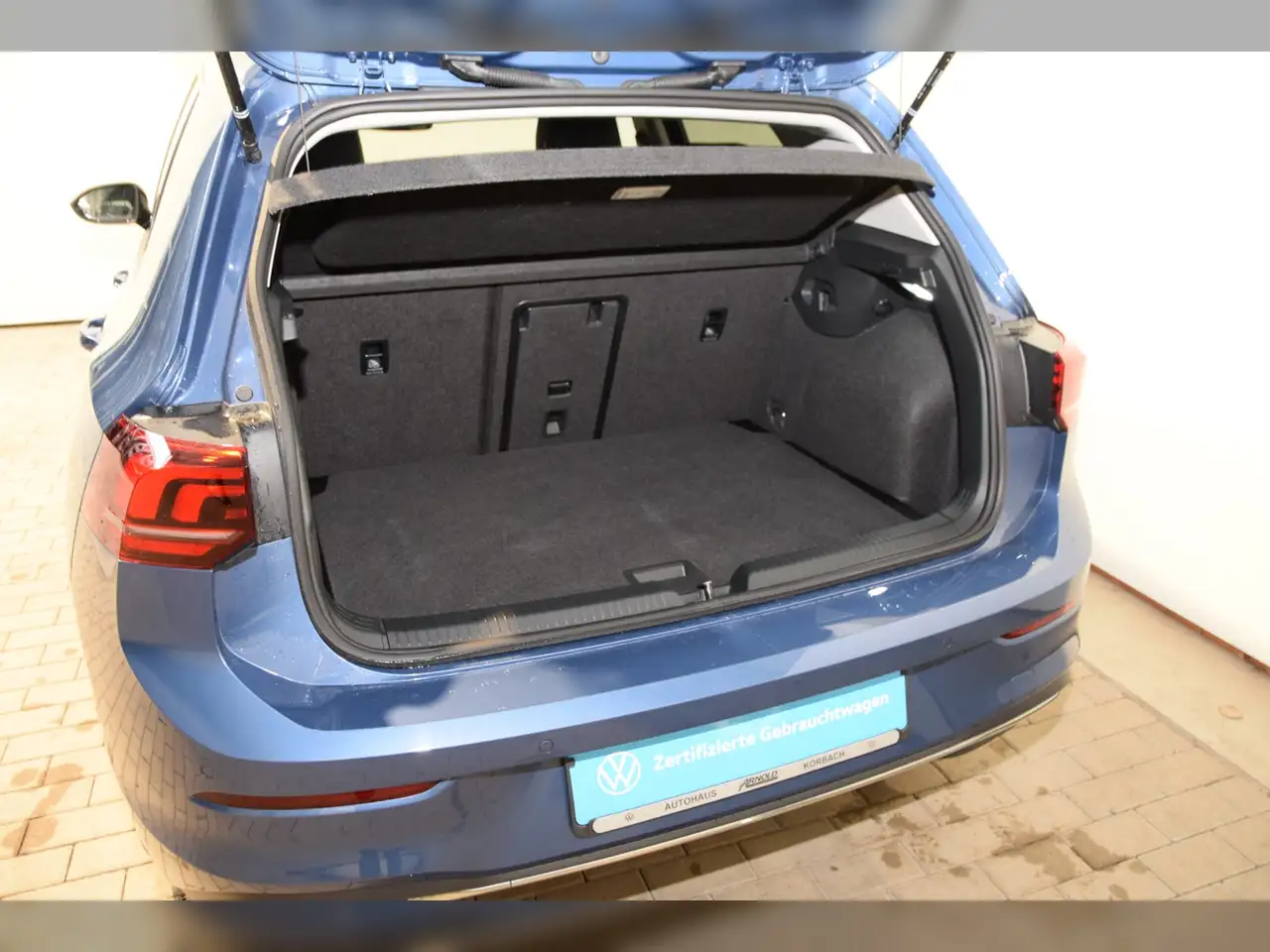 Volkswagen Golf VIII TSI Goal AHK - LED - Navi 8