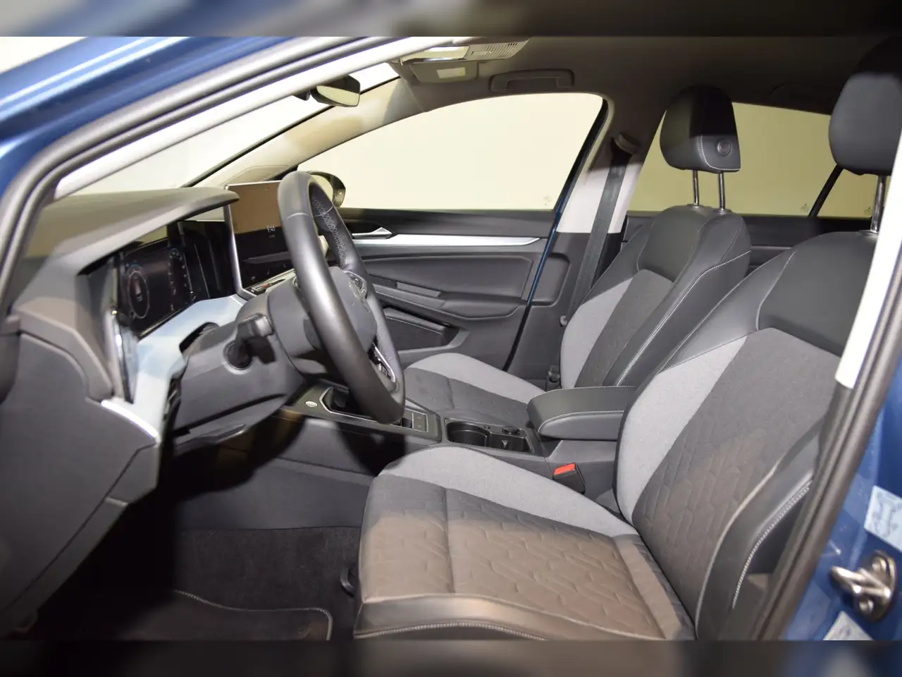 Volkswagen Golf VIII TSI Goal AHK - LED - Navi 10