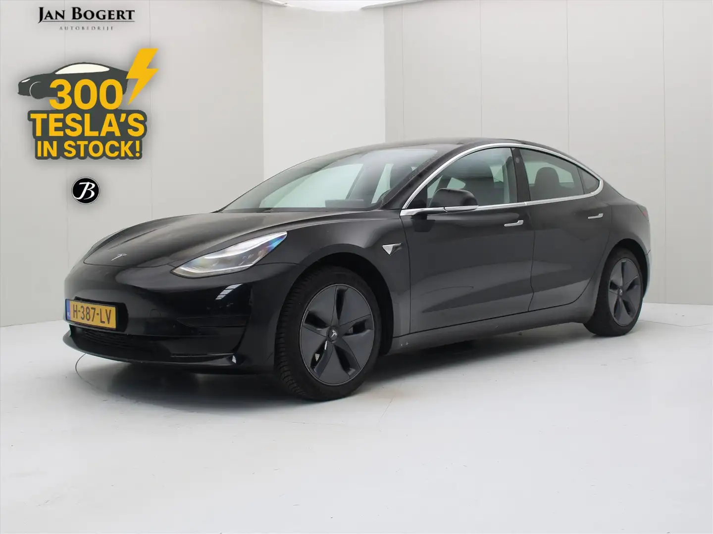 Tesla Model 3 Standard RWD Plus [ TREKHAAK+AUTOPILOT+60 kWh+PREM Zwart - 1