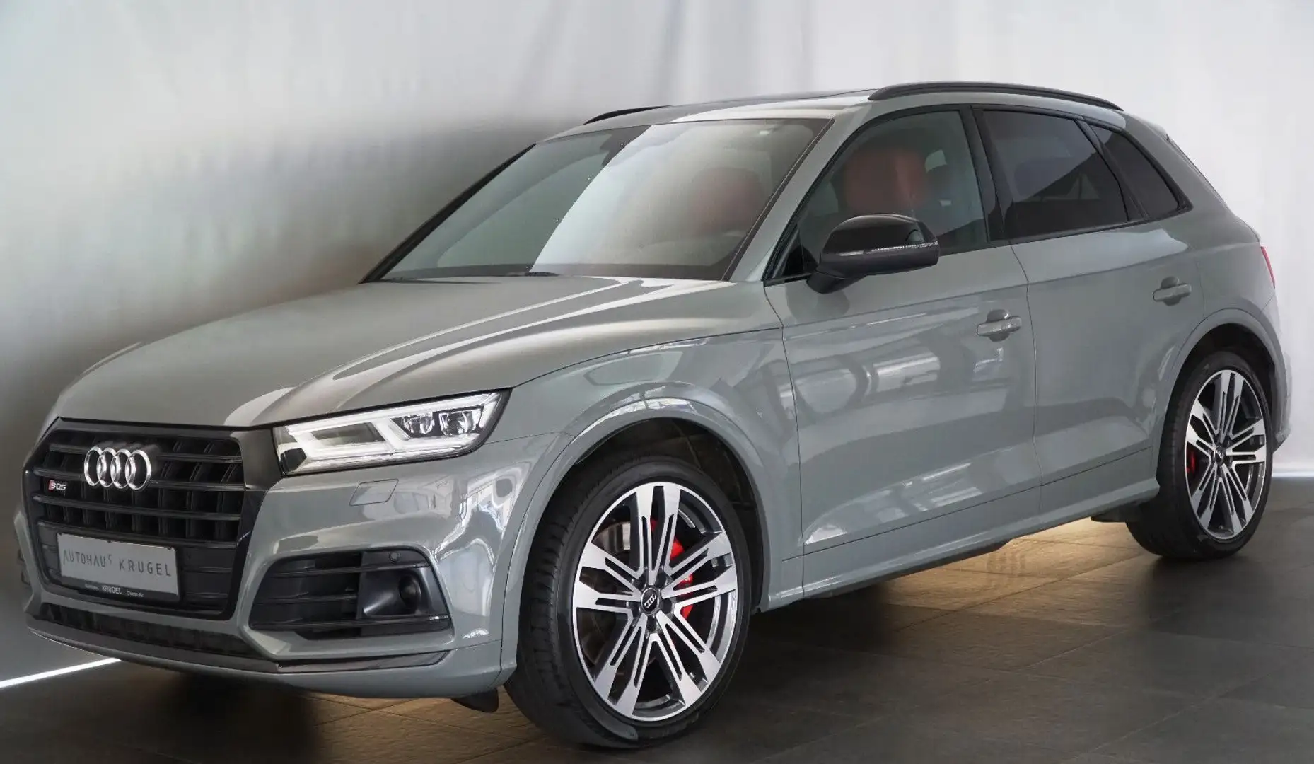 Audi SQ5 3.0 quattro S Line Sport Quantumgrau! B&O! Šedá - 1