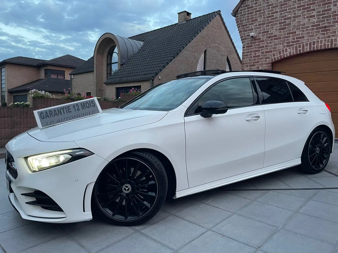 Mercedes-Benz A 220 🏴A 220 d PACK-AMG+PANO⚠️GARANTIE 12 MOIS⚠ - 1