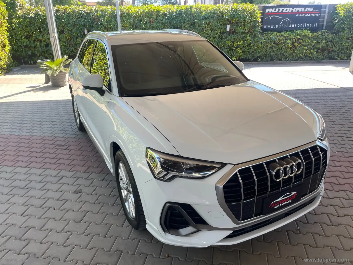 Audi Q3 35 TDI quattro S tronic S line edit. Blanc - 1