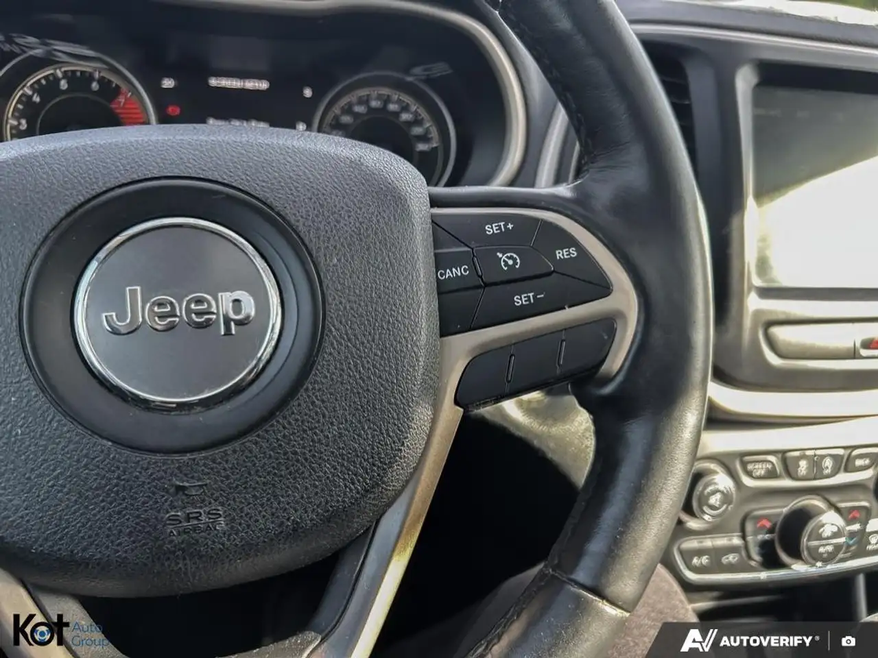 Jeep Cherokee fotografie Jeep Cherokee