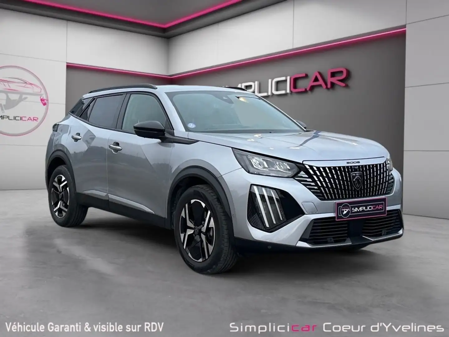 Peugeot 2008 PureTech 130 SS EAT8 Allure Grau - 1