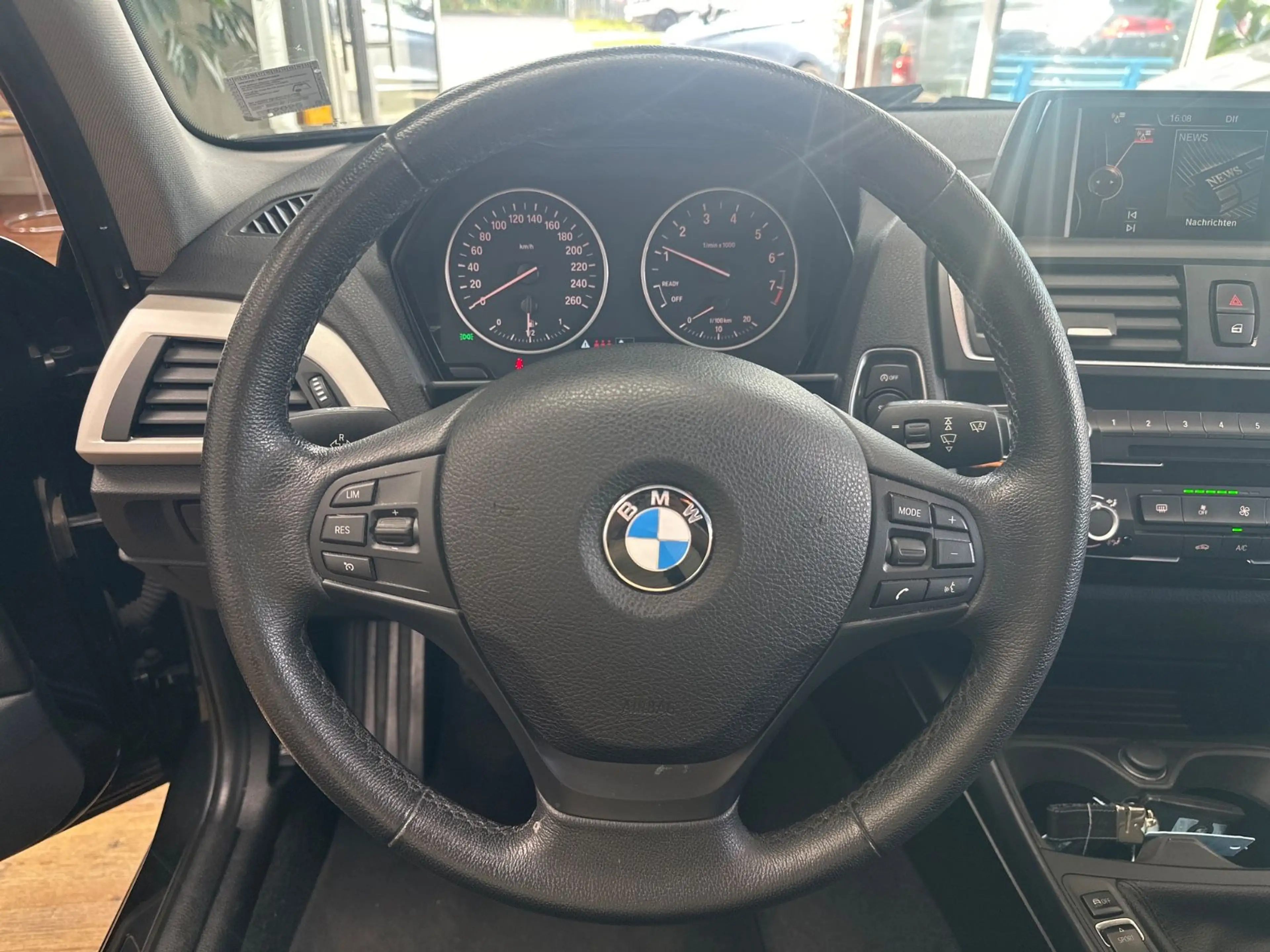 BMW 118 1 Limousine 5-trg. 118 i Advantage — photo 13