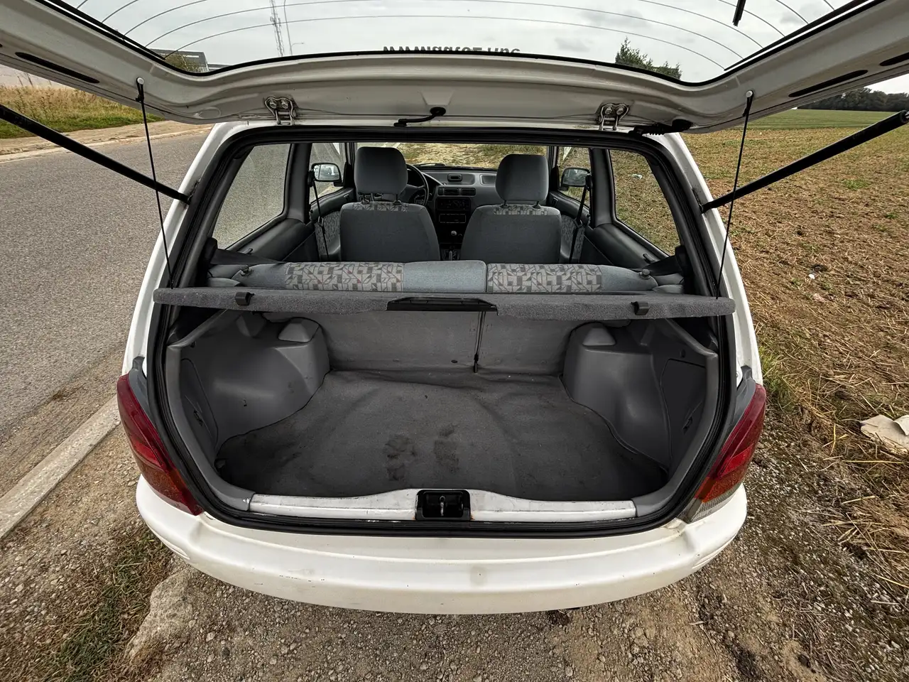 Toyota Starlet 1.3i 16v XT, foto 10