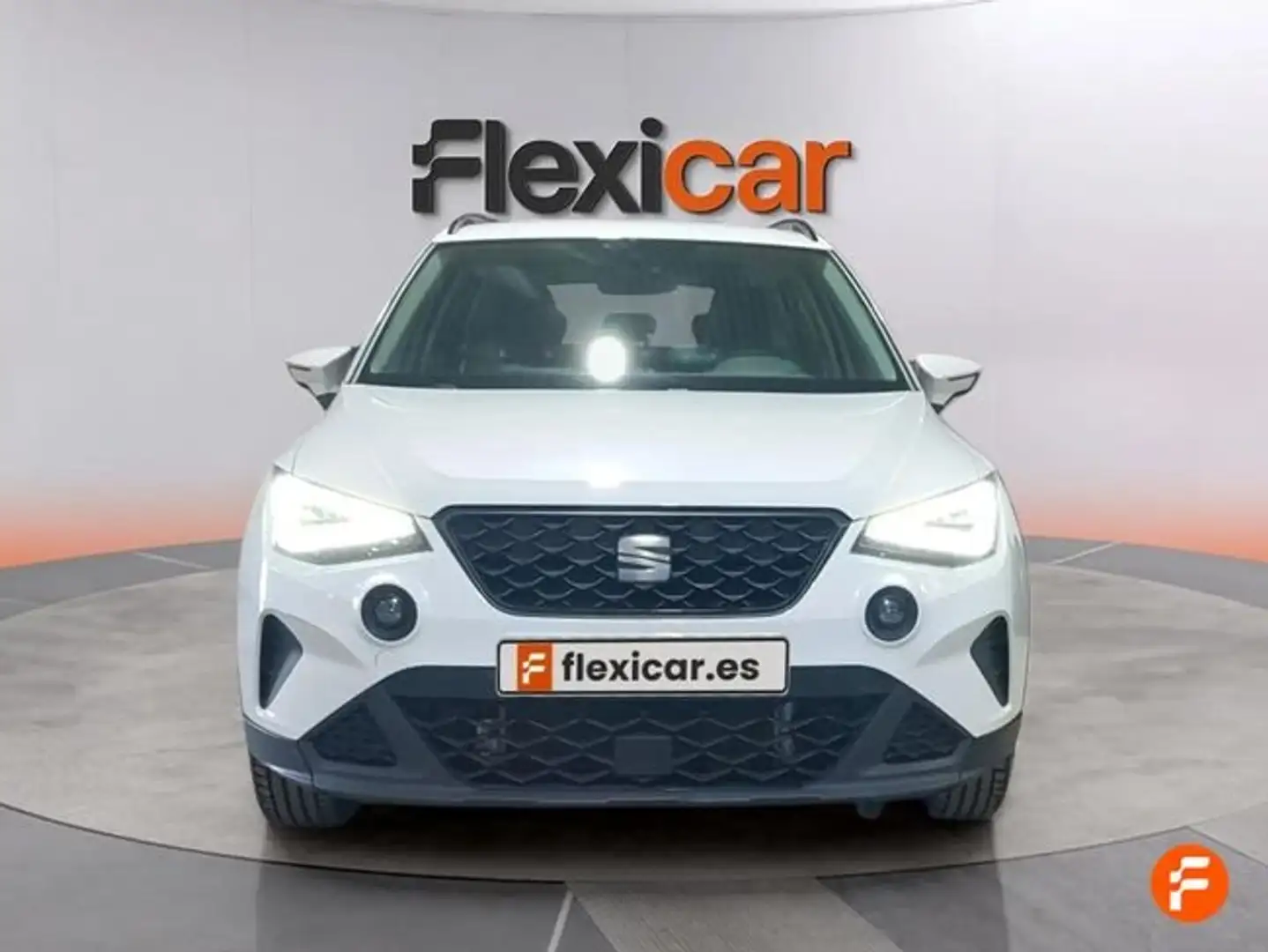 SEAT Arona 1.0 TSI 81kW DSG Style XL Blanco - 2