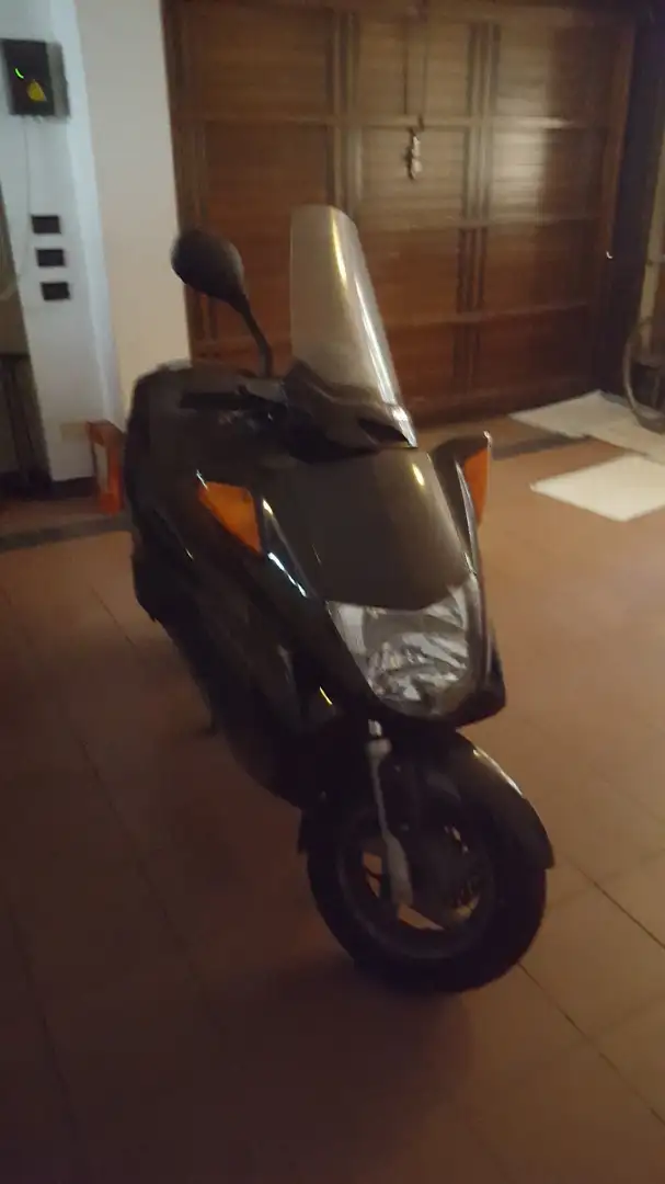 Honda Pantheon 150 Czarny - 1