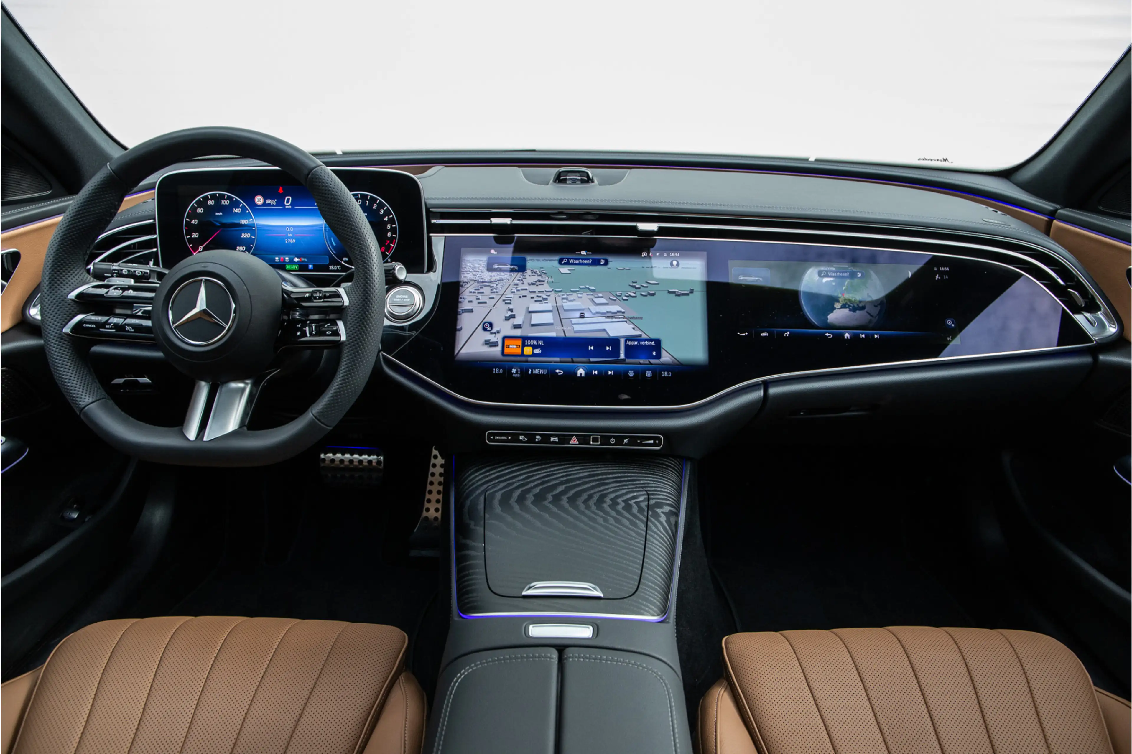 Mercedes-Benz E 300 Estate e AMG Premium, Hyperscreen, Pano, Nightpakk — photo 6