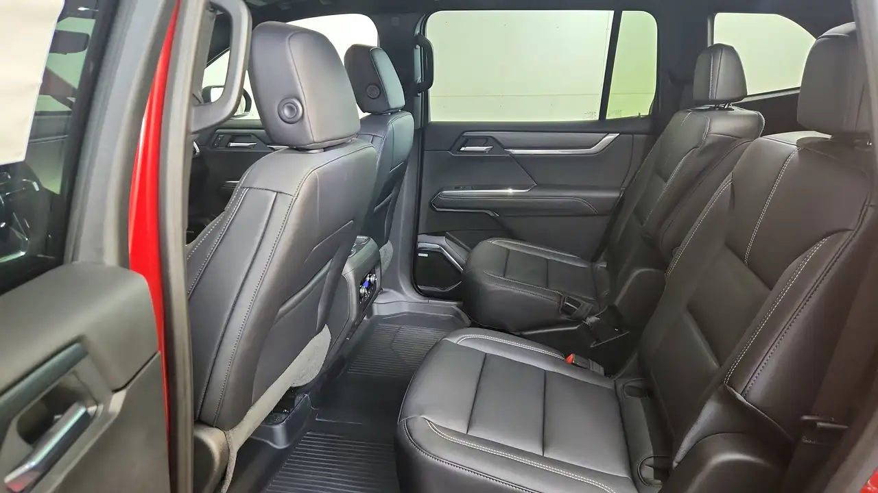 GMC Acadia снимка GMC Acadia