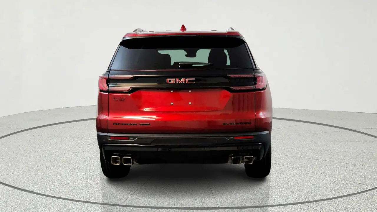 GMC Acadia снимка GMC Acadia