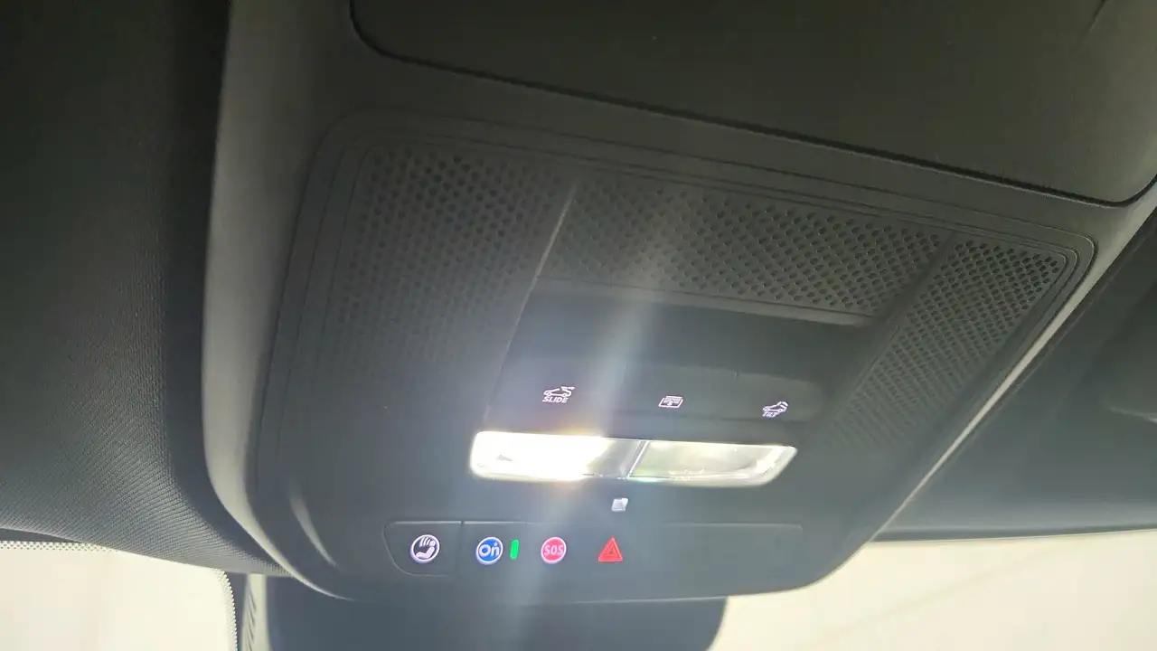 GMC Acadia снимка GMC Acadia