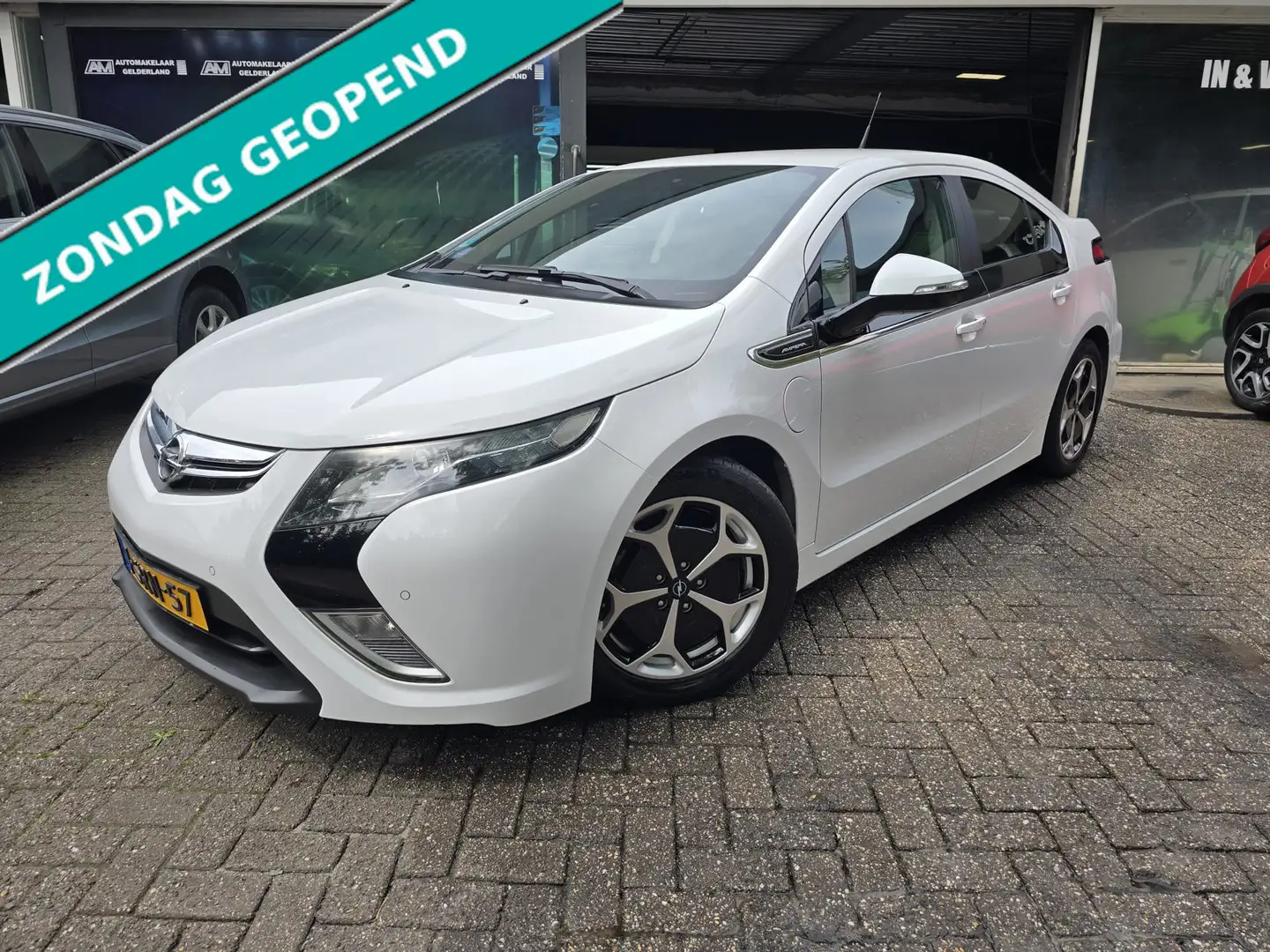 Opel Ampera 1.4 | AUTOMAAT | 2E EIGENAAR | 12MND GARANTIE | NI Wit - 1