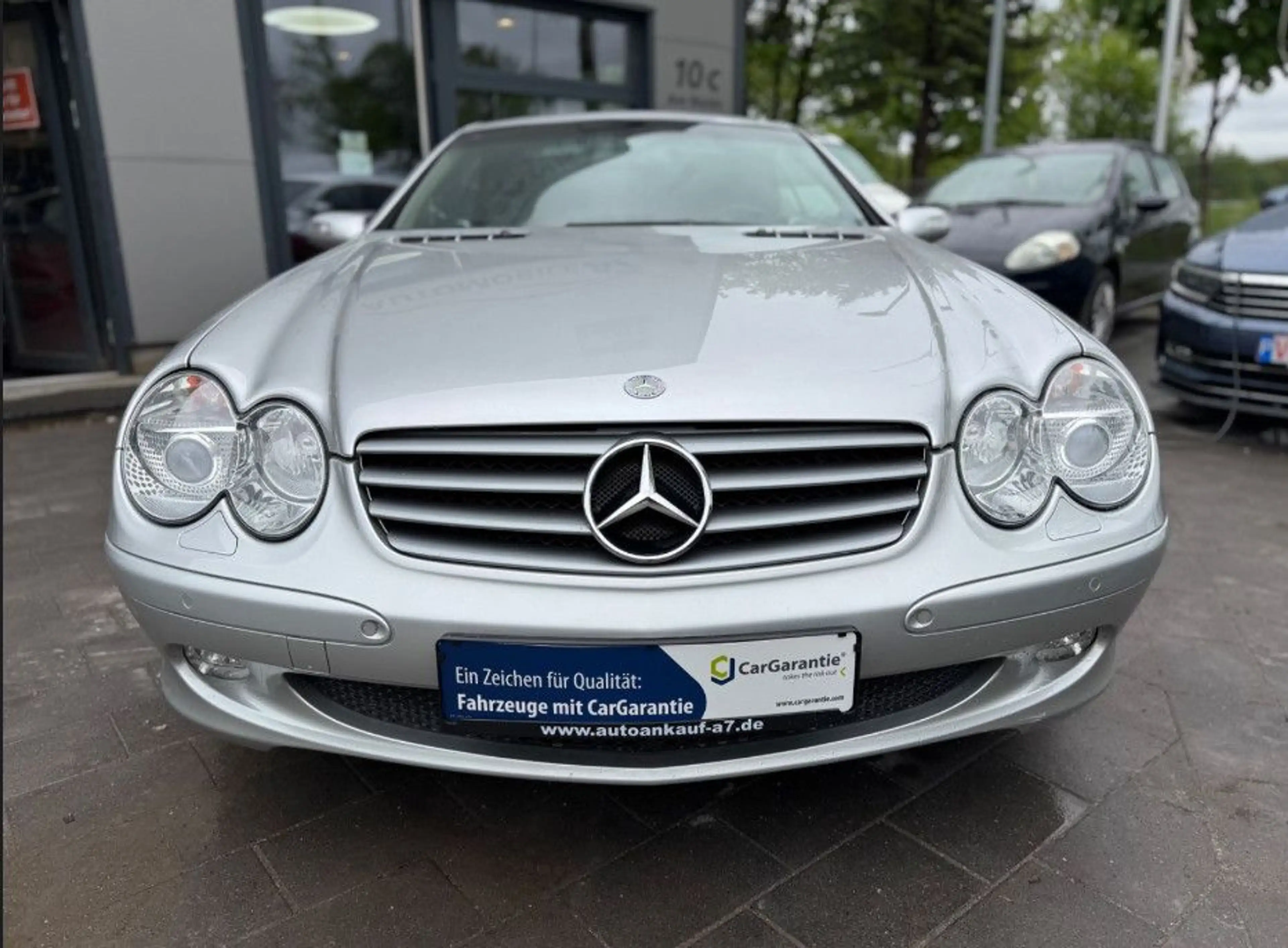 Mercedes-Benz SL 500 — photo 4